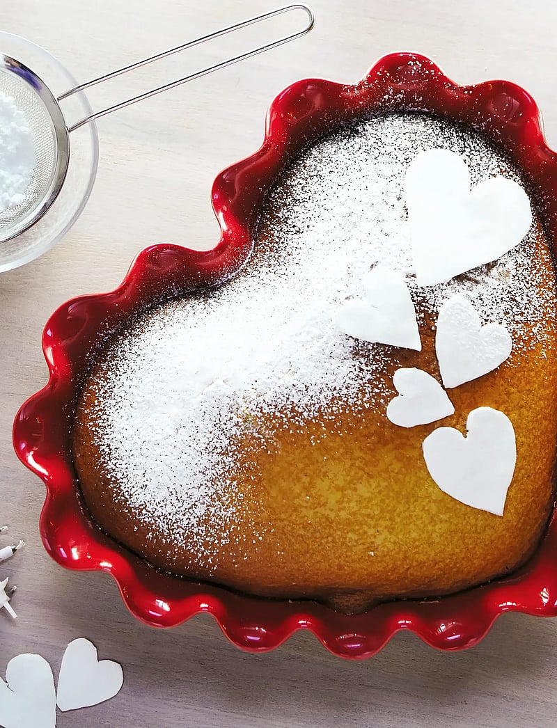 Emile Henry - Ruffled Heart Dish - pīrāgu trauki - red - 1