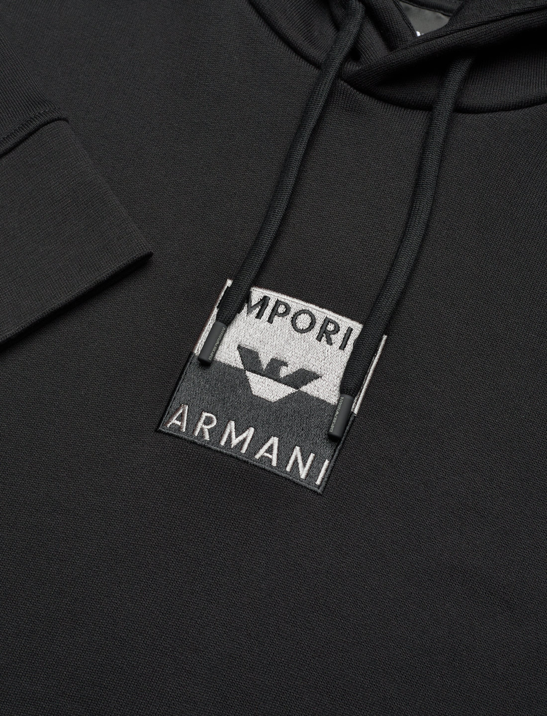 Emporio Armani Felpa Sweats a capuche Boozt