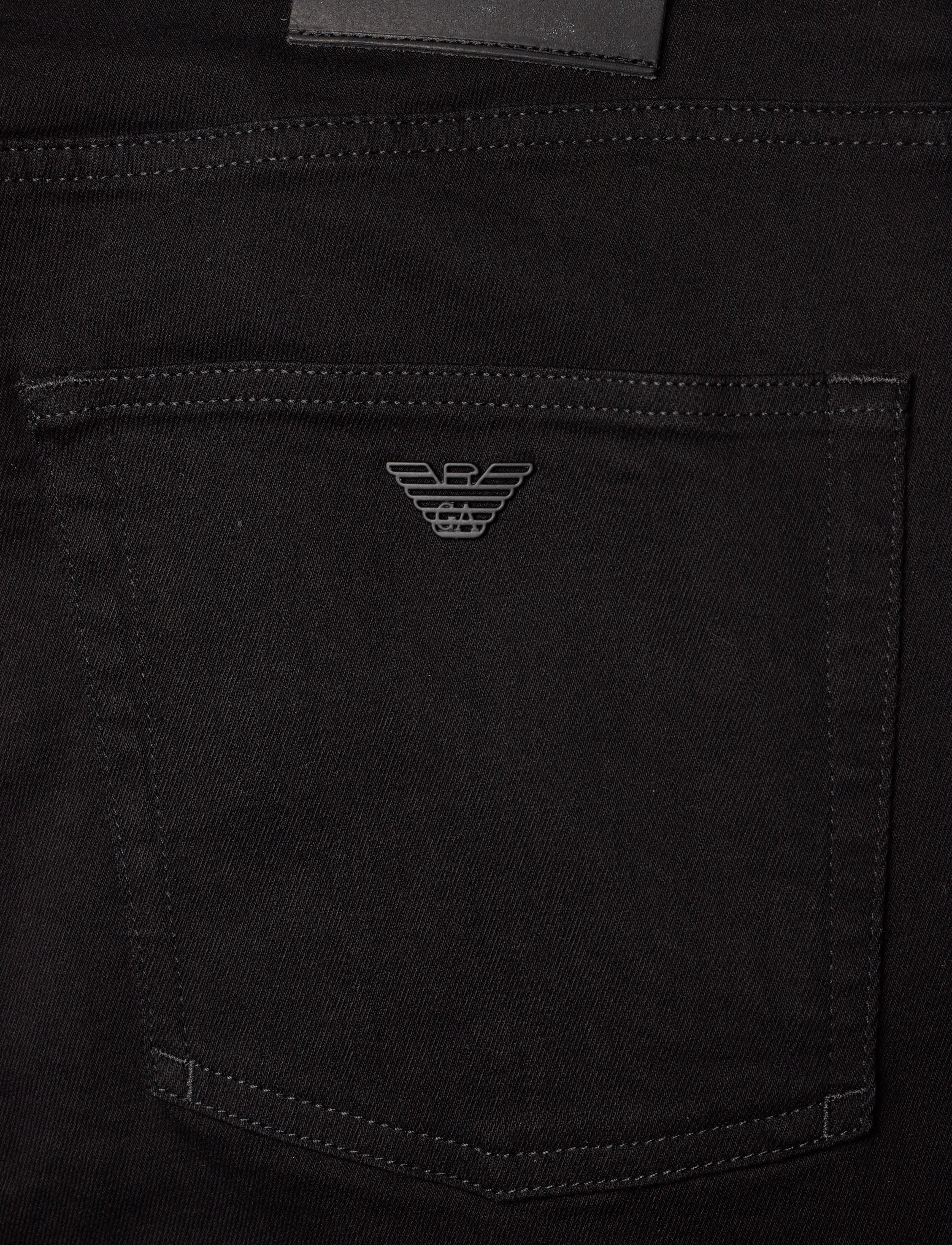 Emporio Armani - 5 POCKETS PANT - denim nero - 4