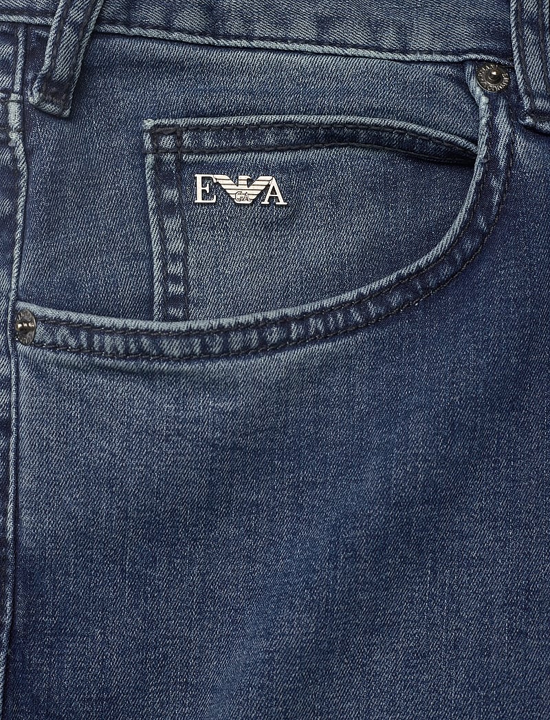 Emporio Armani - 5 POCKETS PANT - liibuvad teksad - medium blue denim 0942 - 2