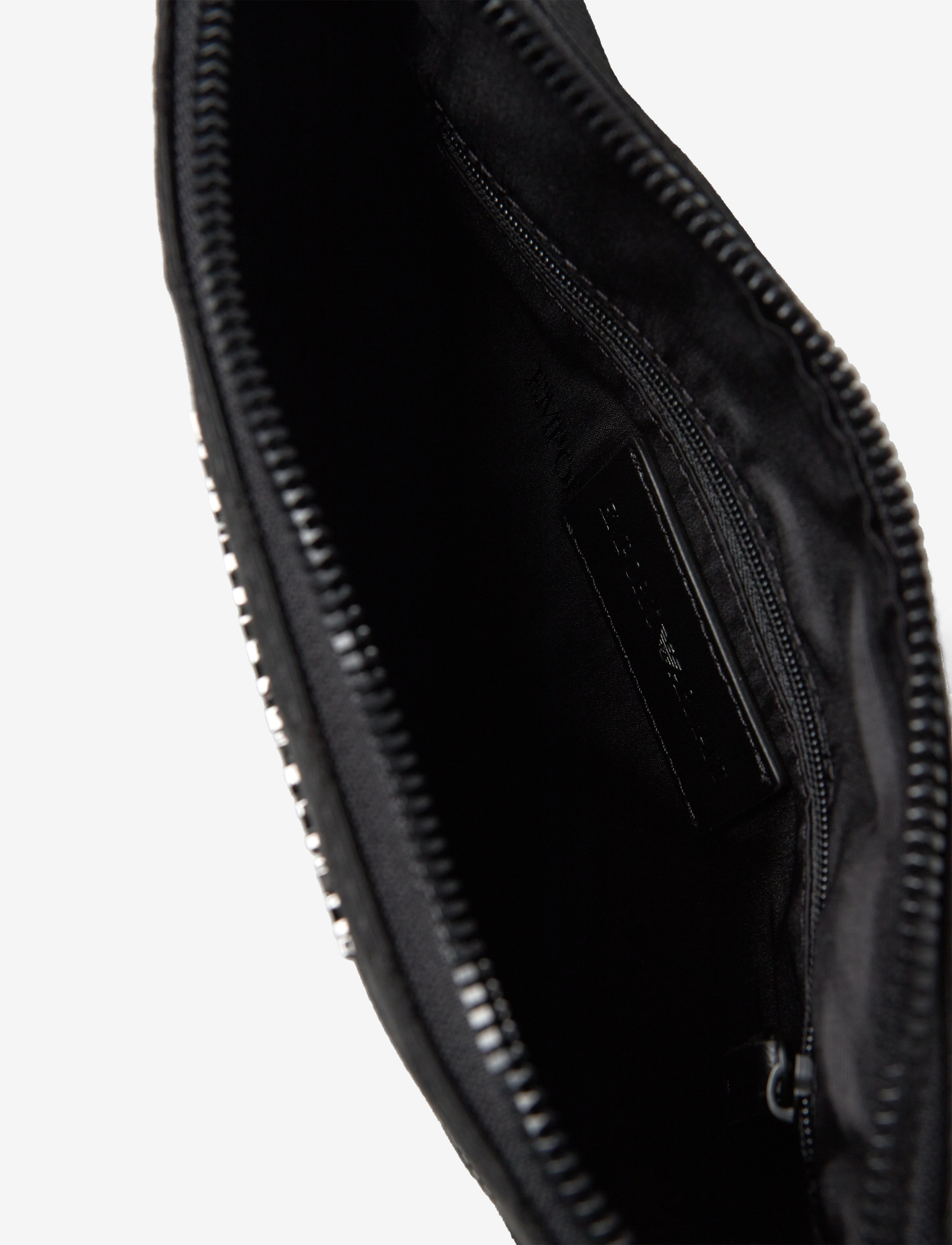 Emporio Armani - MESSENGER BAG - Õlakotid - black/black/black - 3