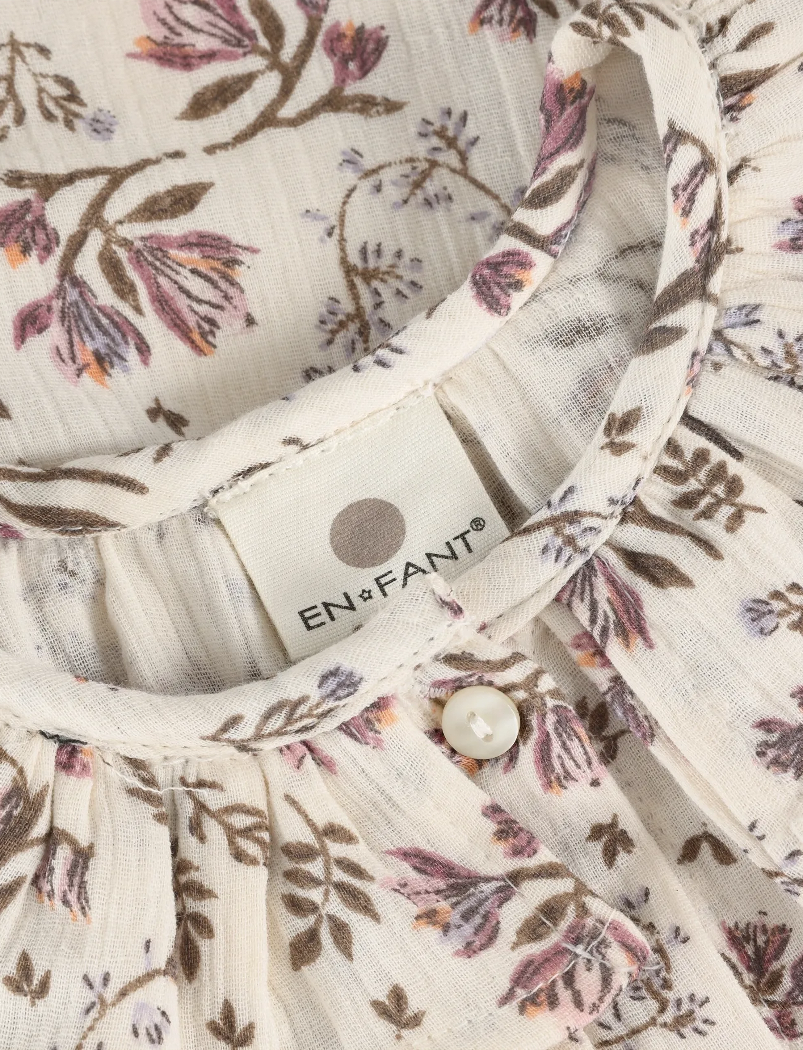 En Fant - Dress NS Floral Woven - Ärmellose freizeitkleider - eggnog - 2