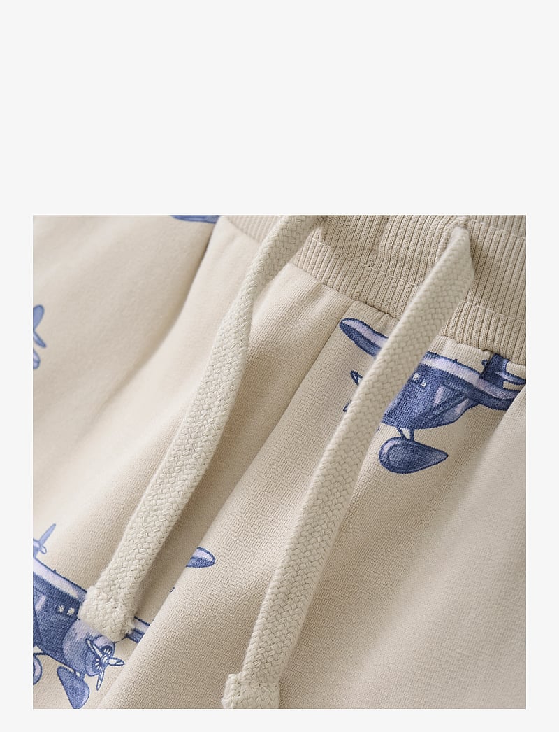 En Fant - Shorts Sweat AOP - sweatshorts - french oak - 2