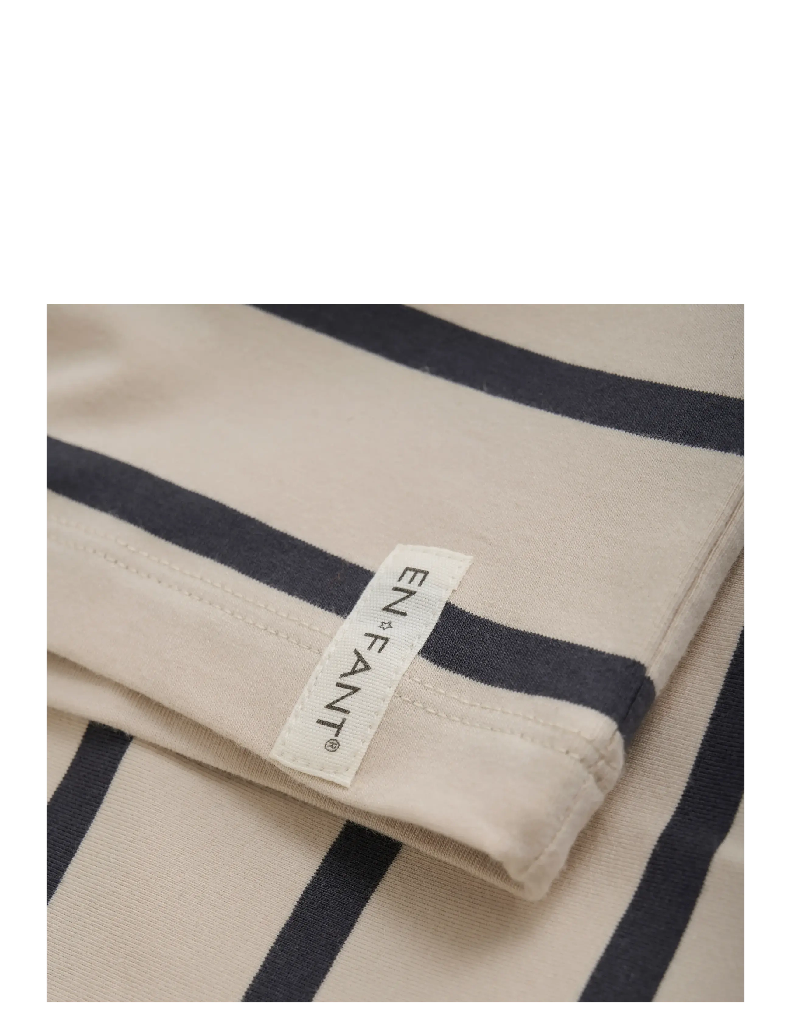 En Fant - T-shirt LS Stripe Oversize - pikkade varrukatega t-särgid - ebony - 3