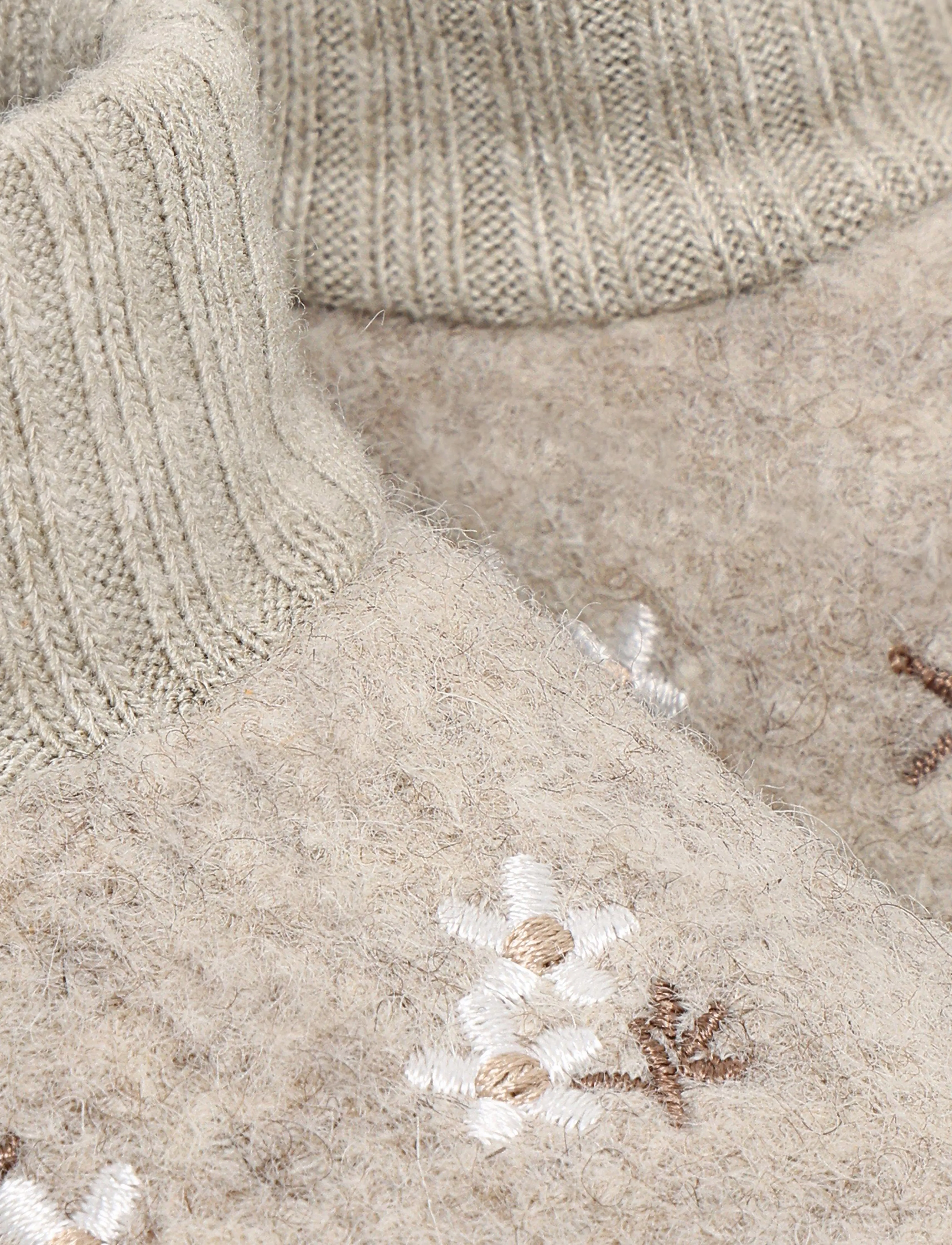 En Fant - Wool Slippers w. Embroidery - baby booties - sand melange - 2