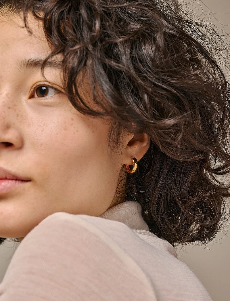 Enamel Copenhagen - Classic Wide Hoops 15 mm - hoops kõrvarõngad - gold - 0