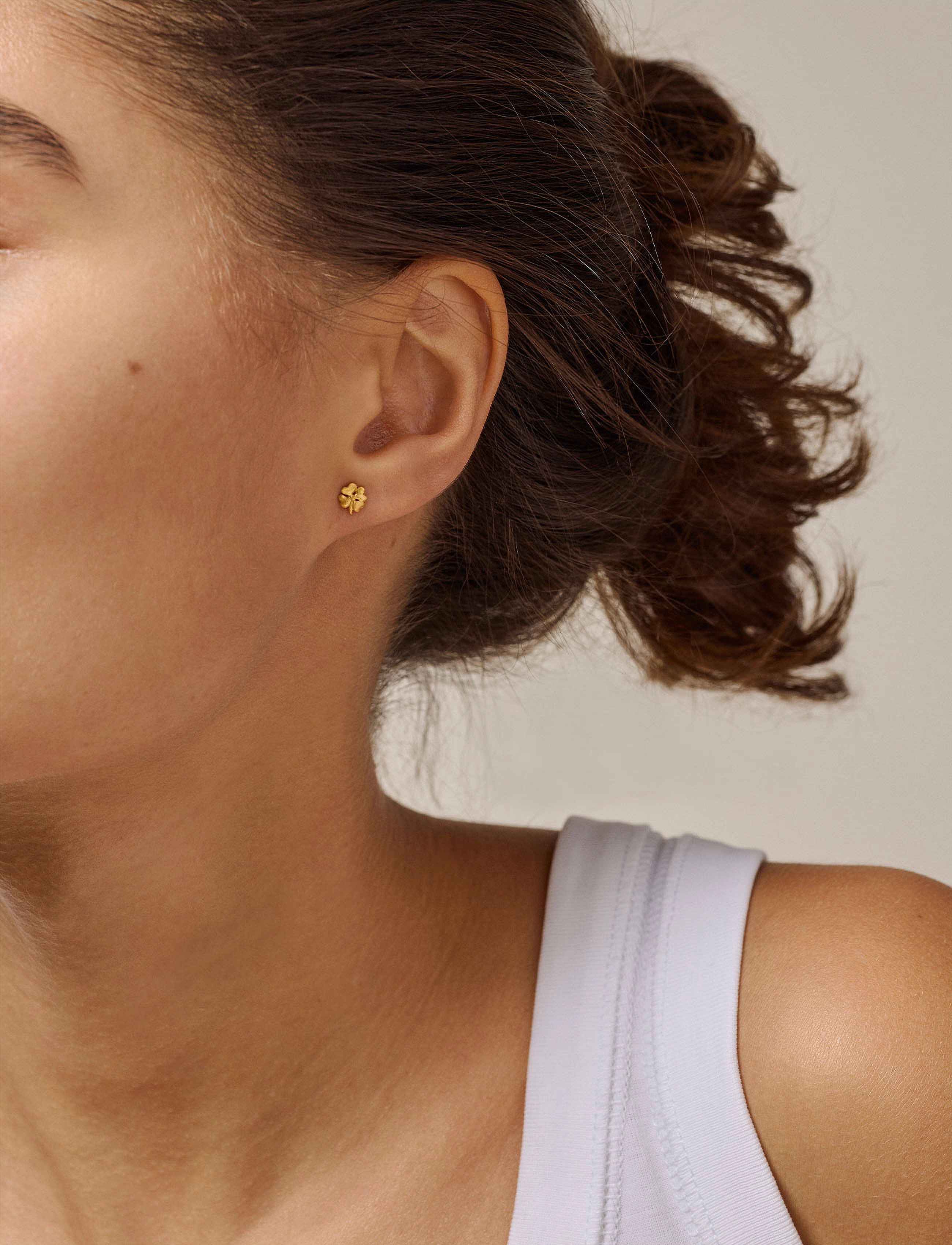 Enamel Copenhagen Studs, Organic Clover Mini, One Size, Earrings, Gold - Frauen