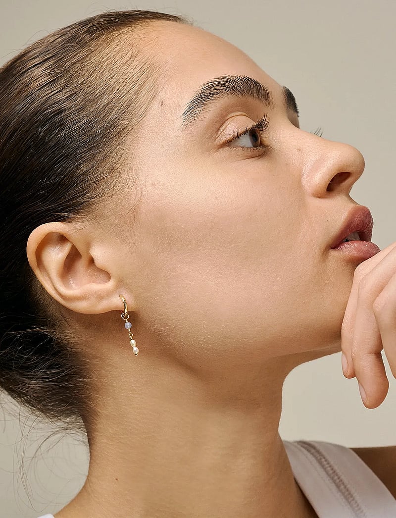 Enamel Copenhagen - Hoops, Liva - rippuvad kõrvarõngad - blue quartz - 0