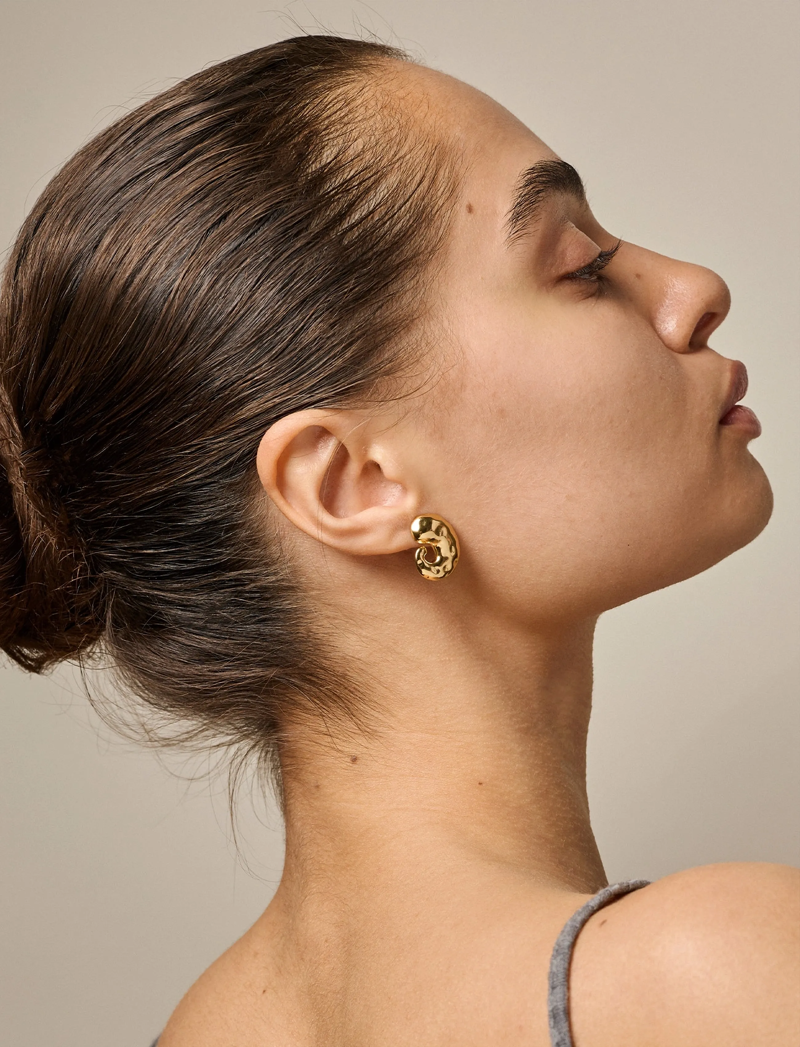 Enamel Copenhagen Studs, Carya, One Size, Gold, Øreringe > Ørestikker, Dame