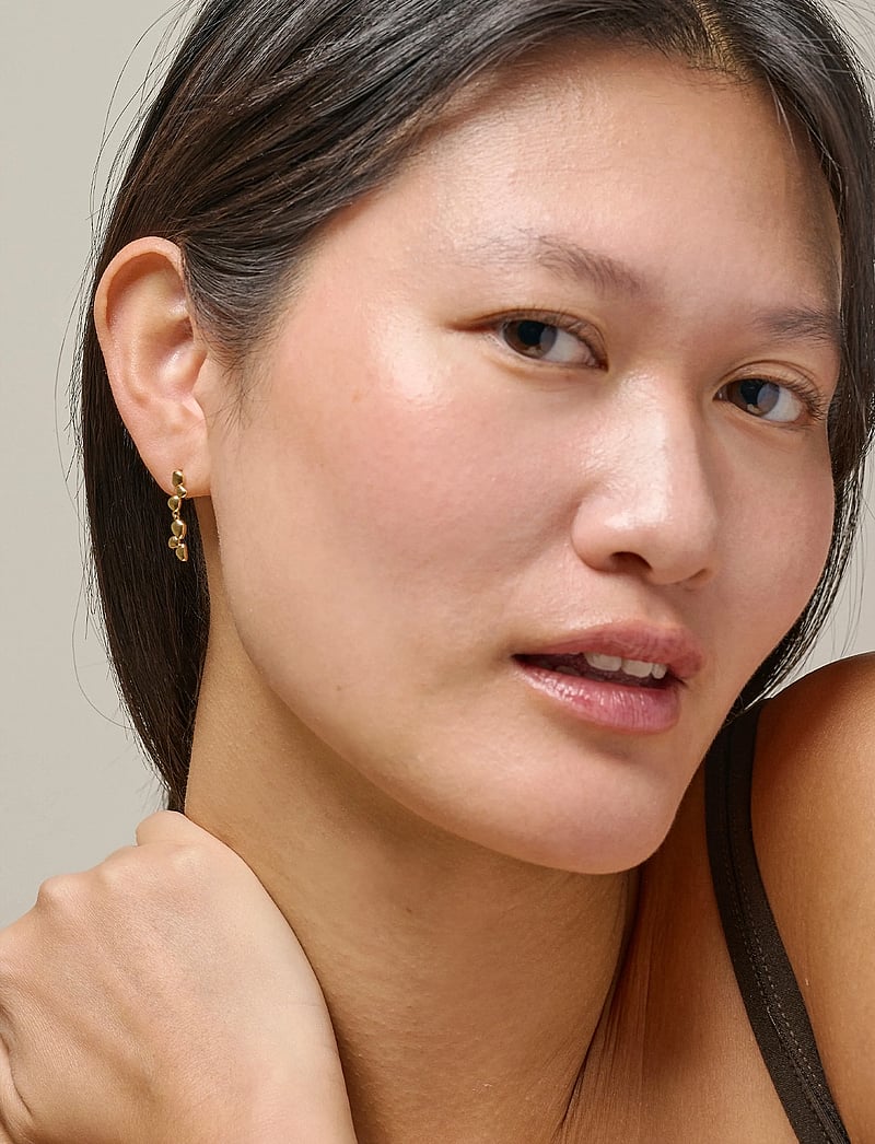 Enamel Copenhagen - Earrings, Nara Drop - Øreringe med vedhæng - 925s/gp - 0