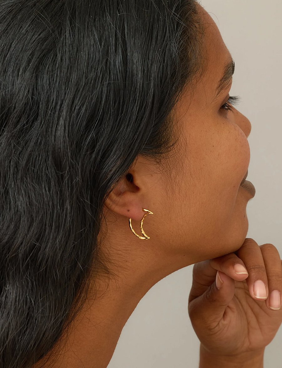 Enamel Copenhagen - Hoops, Organic Moon Medium - rõngad - gold plated - 0
