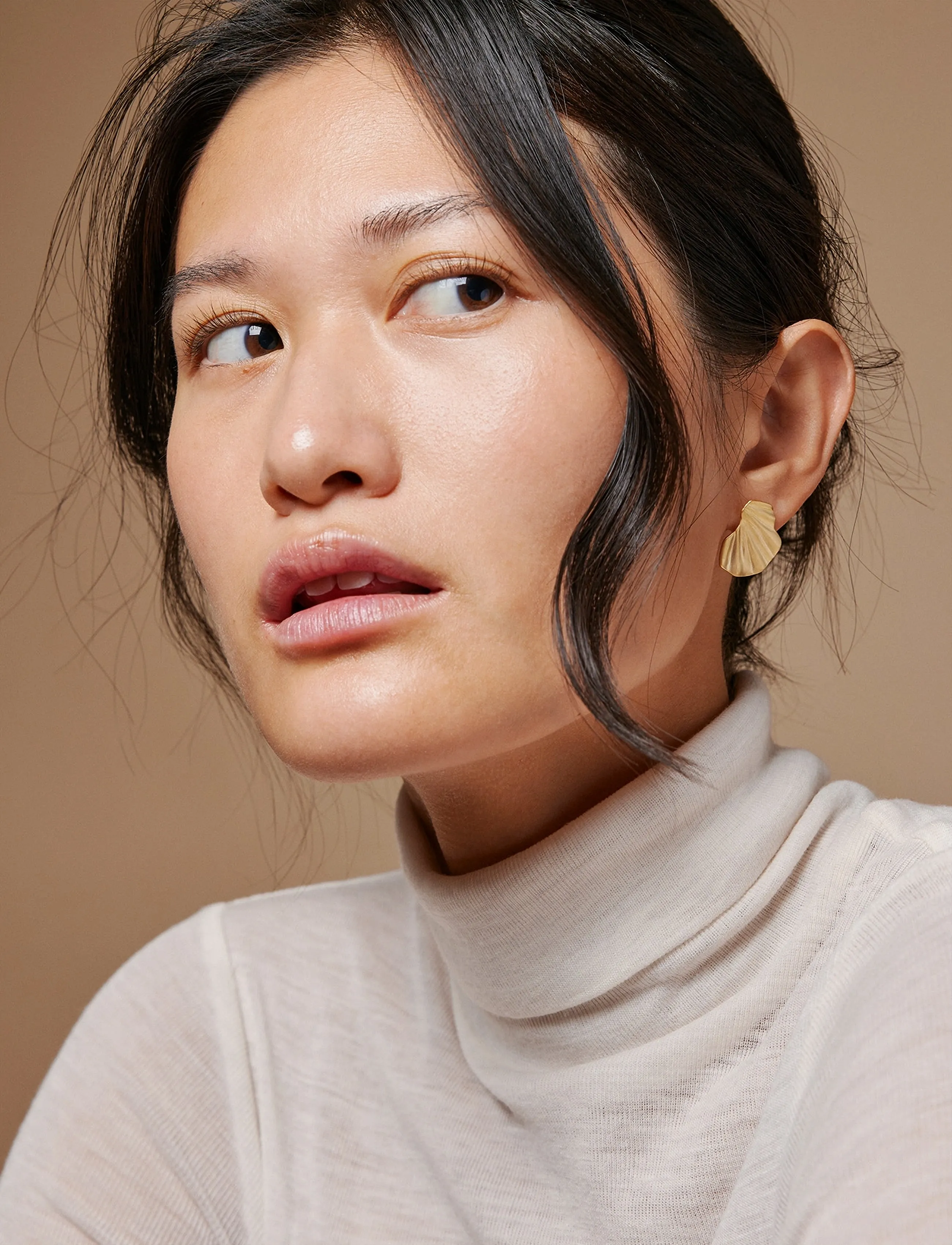 Enamel Copenhagen Wave Earring, One Size, Earrings, Gold - Studs, Frauen