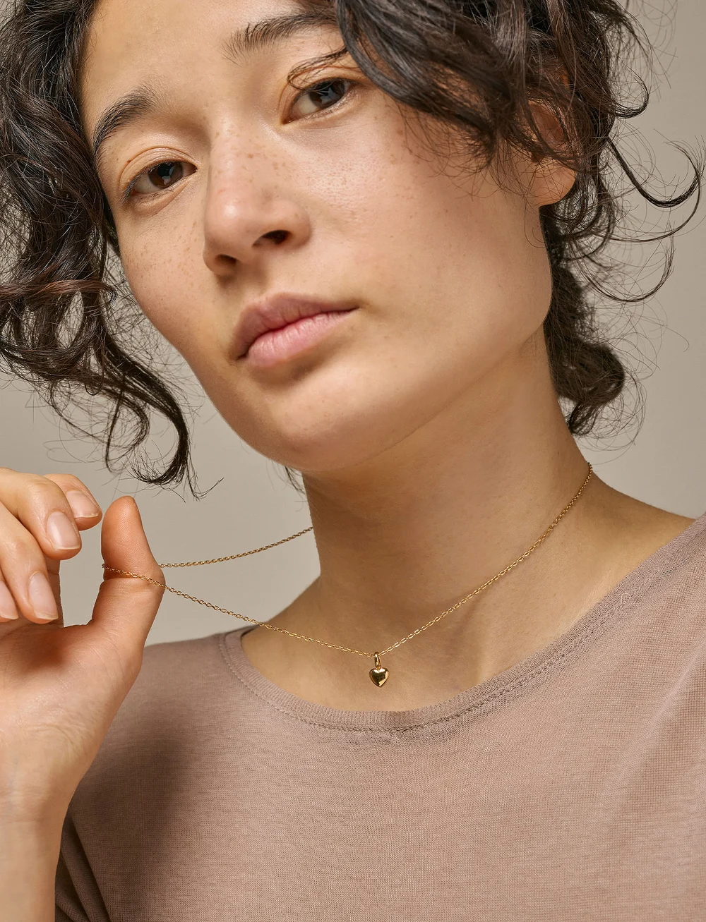 Enamel Copenhagen - Necklace, Amore - halskæder - gold - 0