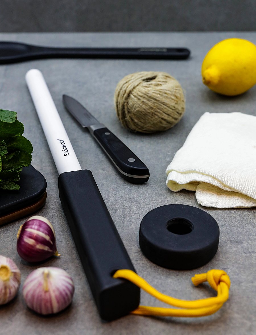 Endeavour - Endeavour® Knife sharpener black - noateritajad ja ihumispulgad - black - 3