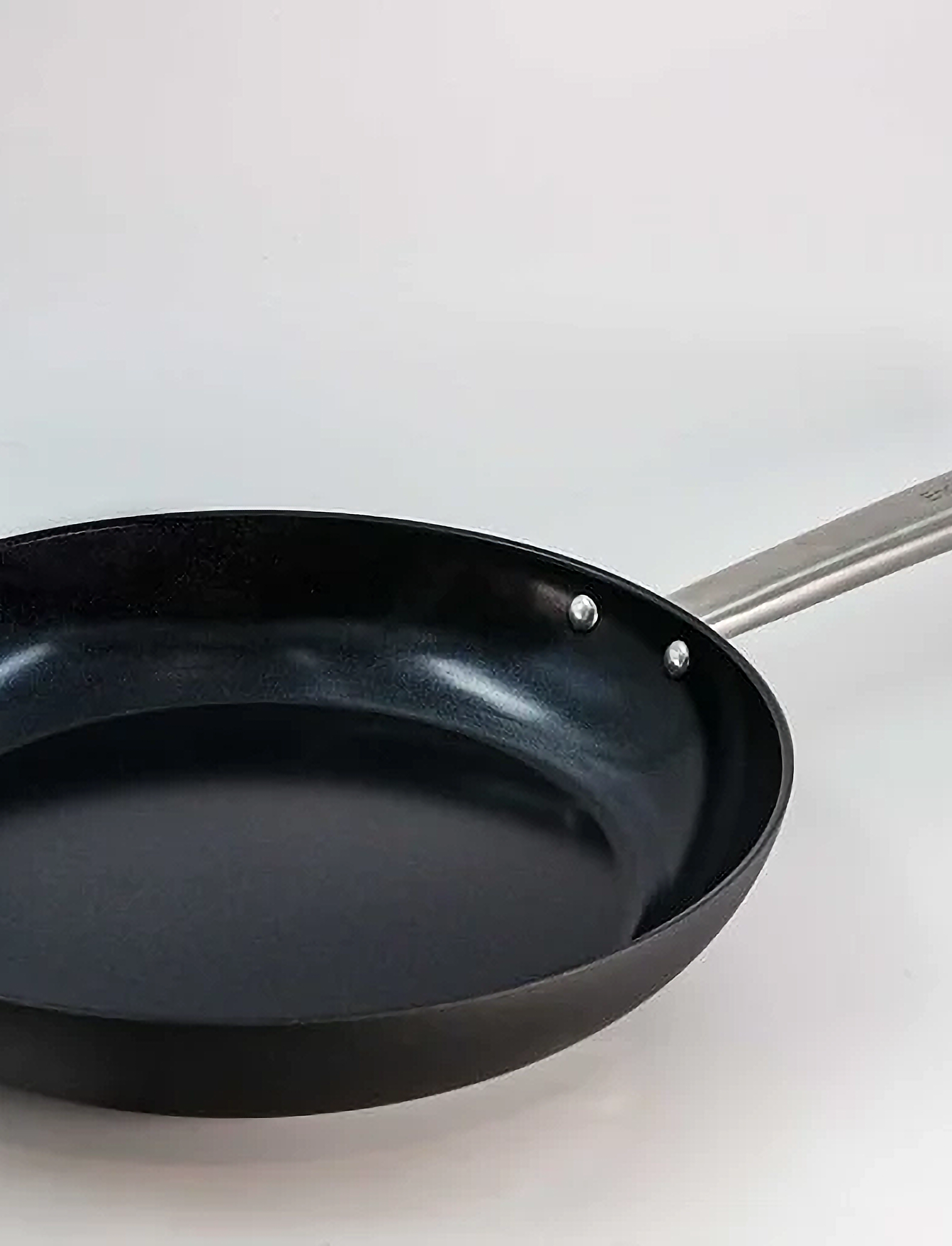 Endeavour - Endeavour® The Friendly Pan 28 cm - bratpfannen - black - 2