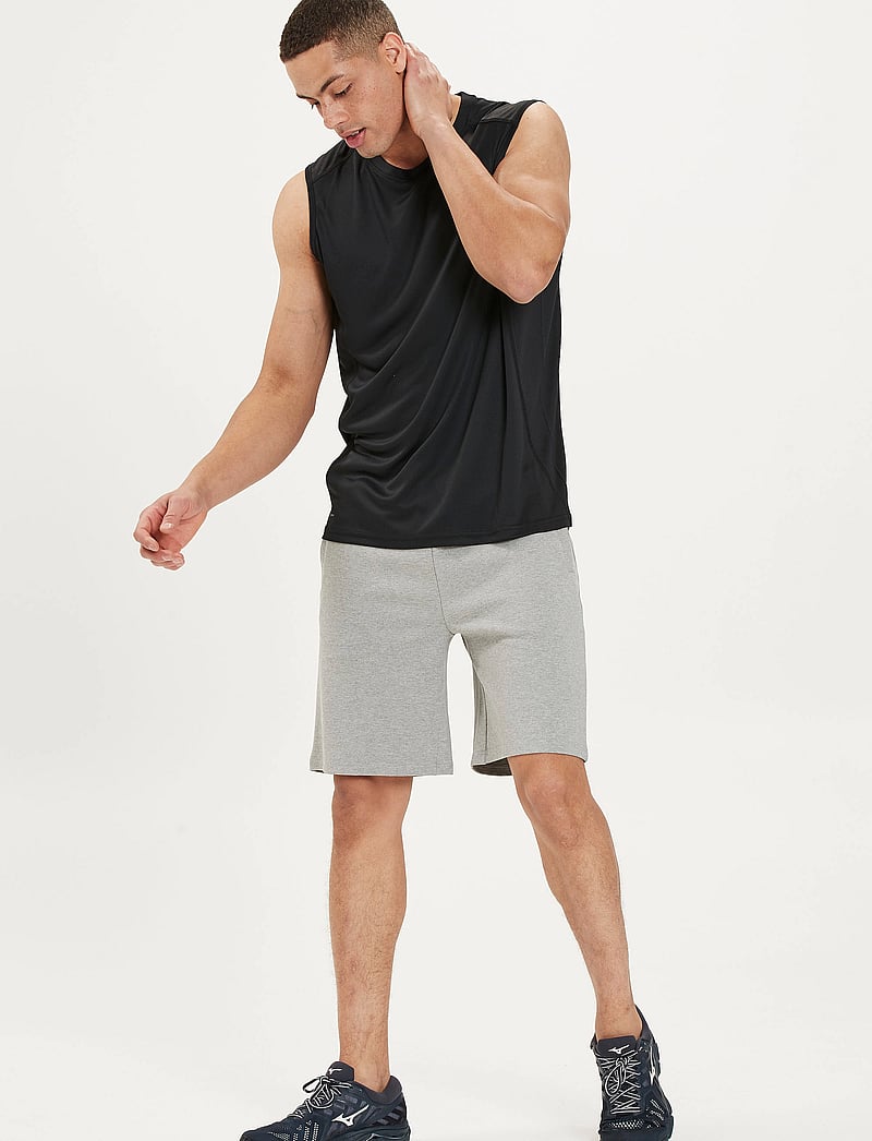 Endurance - Landeer M Top - tank tops - black - 0