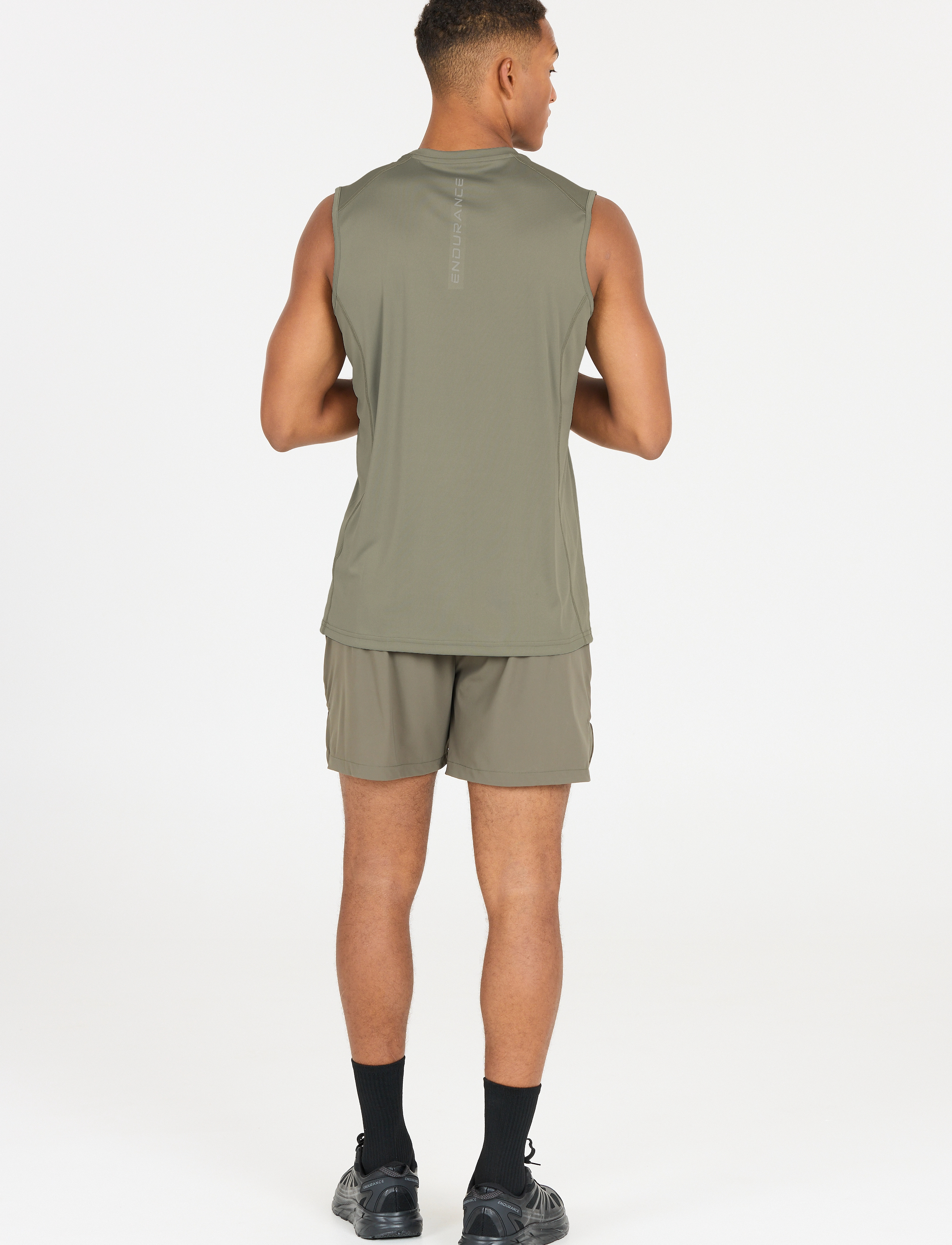 Endurance - Landeer M Top - shadow - 3