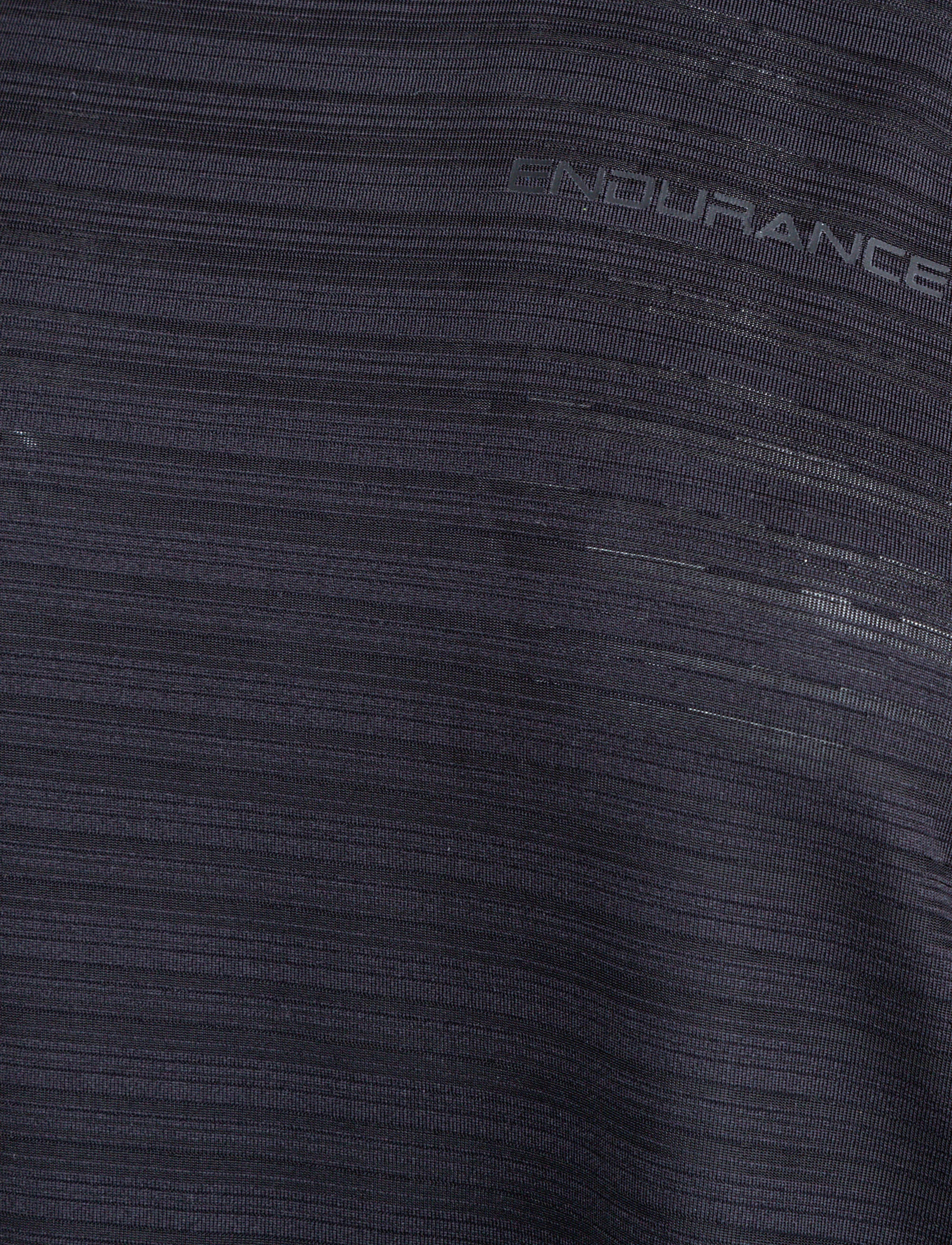 Endurance - Regier W Loose Fit Top - Õlapaeltega pluusid - black - 3