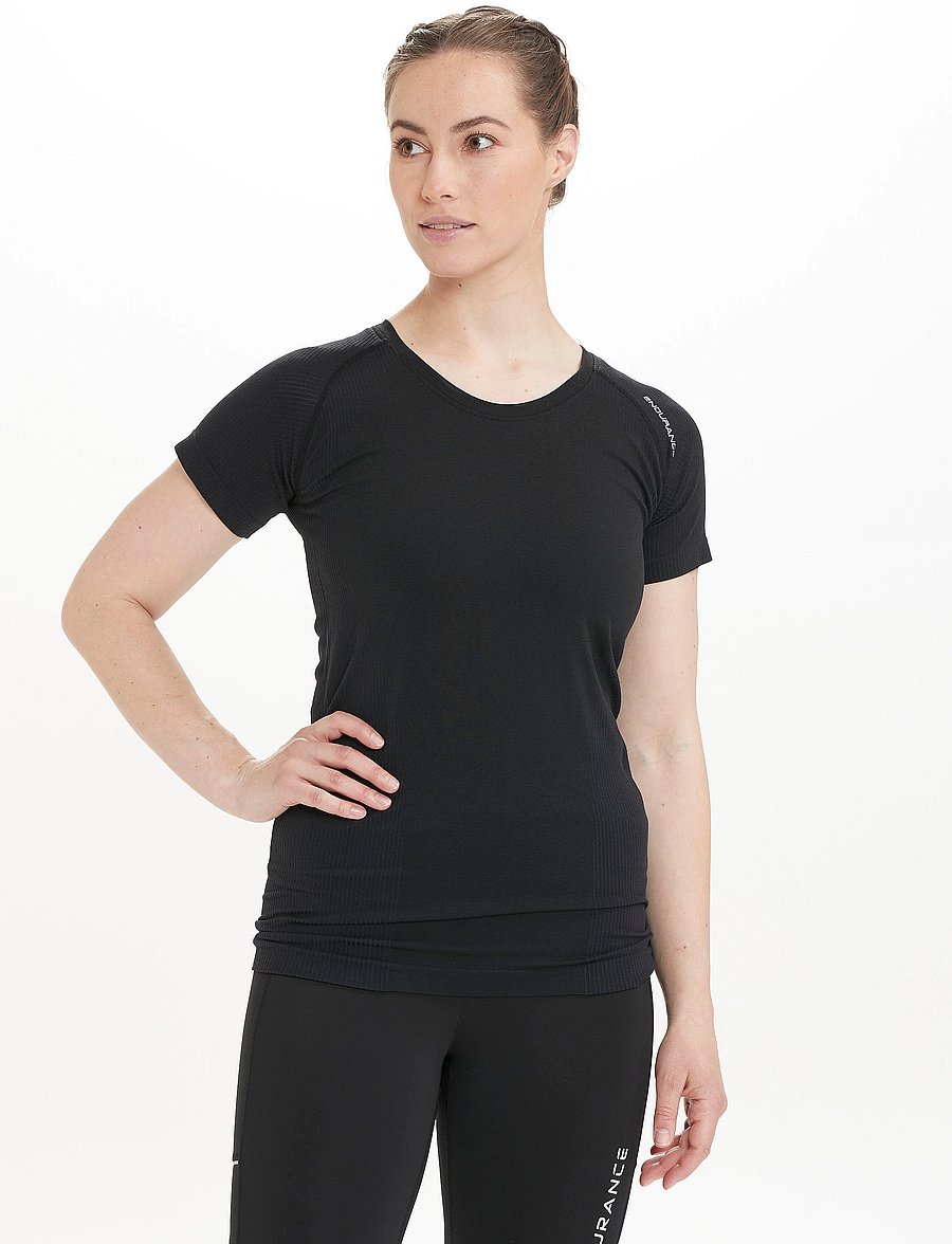 Endurance - Halen W Seamless SS Tee - t-särgid - dark grey melange - 0
