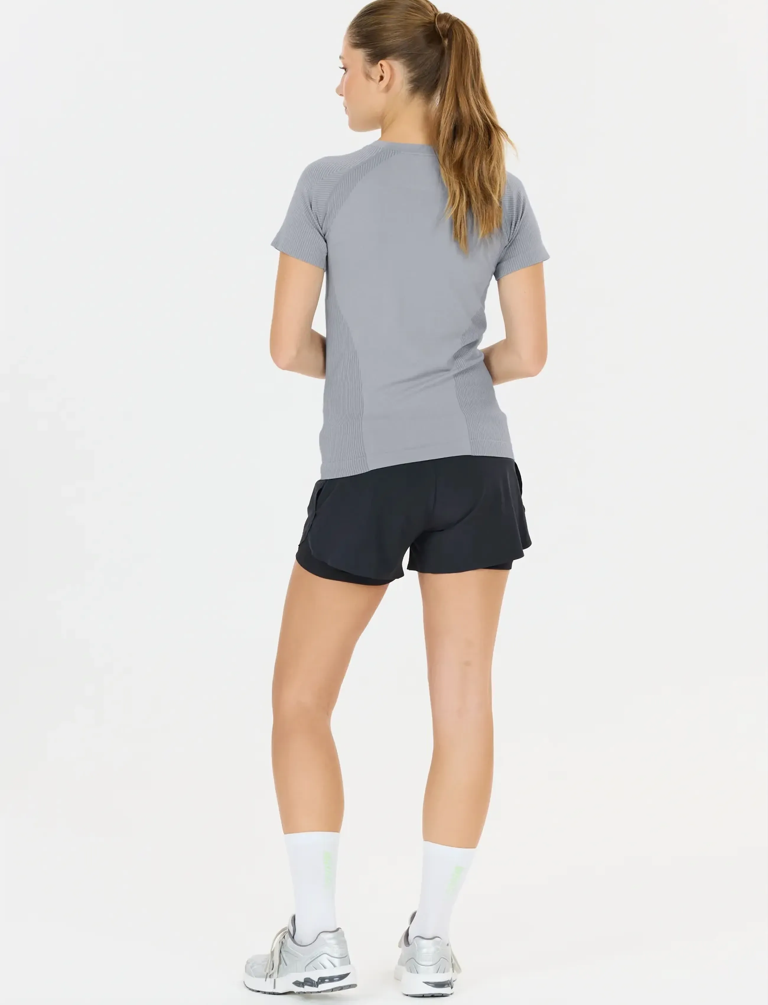 Halen W Seamless Ss Tee 4