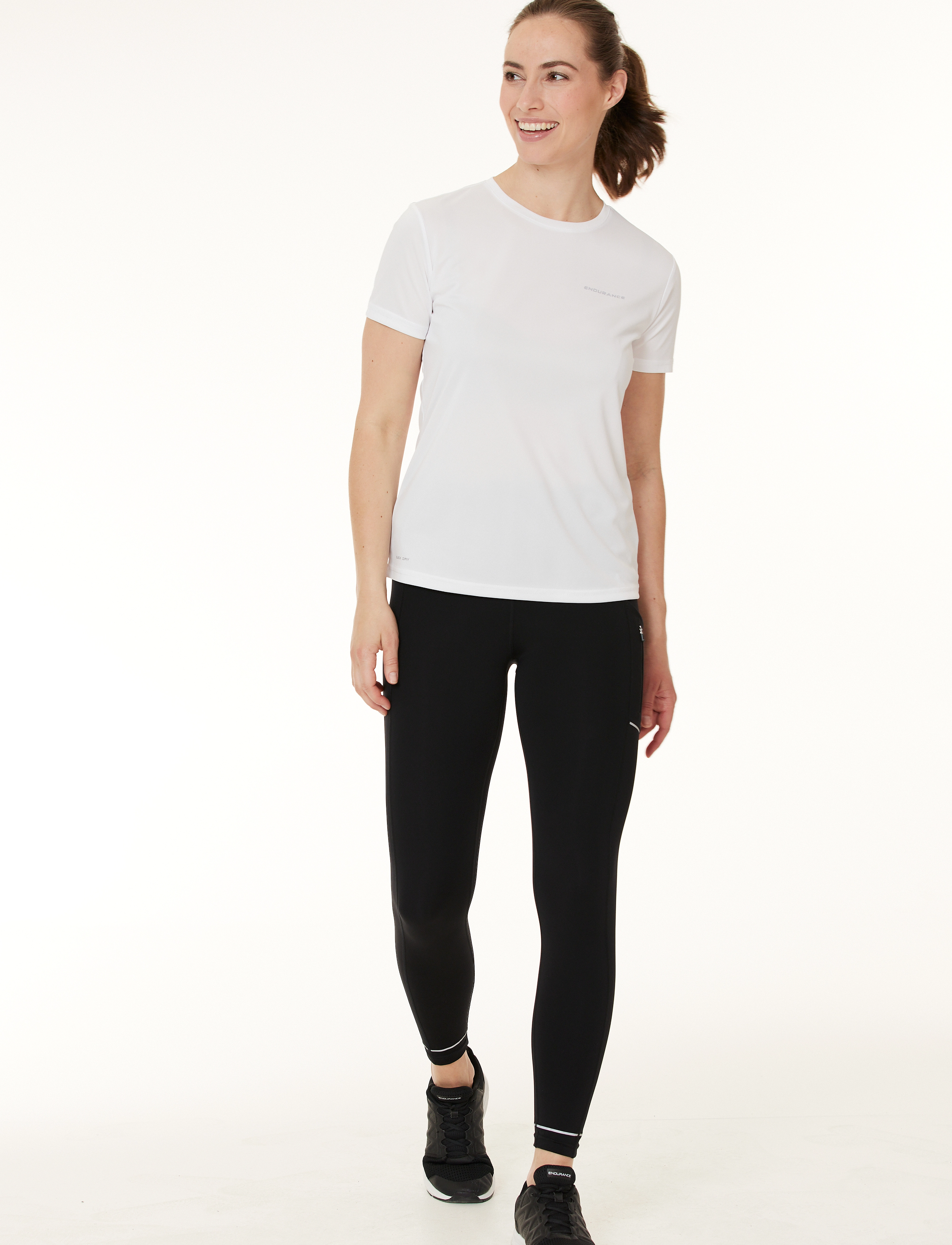Endurance - Keily W S/S Tee - t-särgid - white - 0
