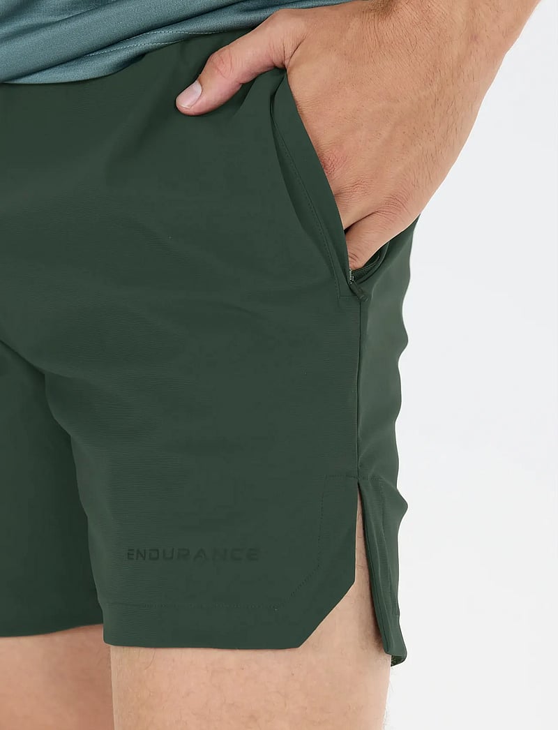 Endurance - Dyne M Shorts - laufshorts - green gables - 0