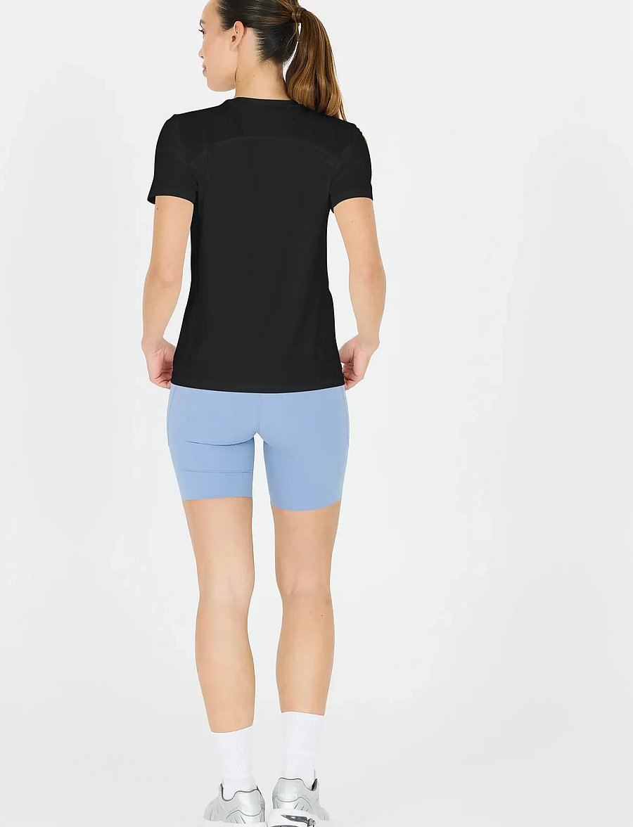 Endurance - Nan W SS Tee - t-shirts - black - 4