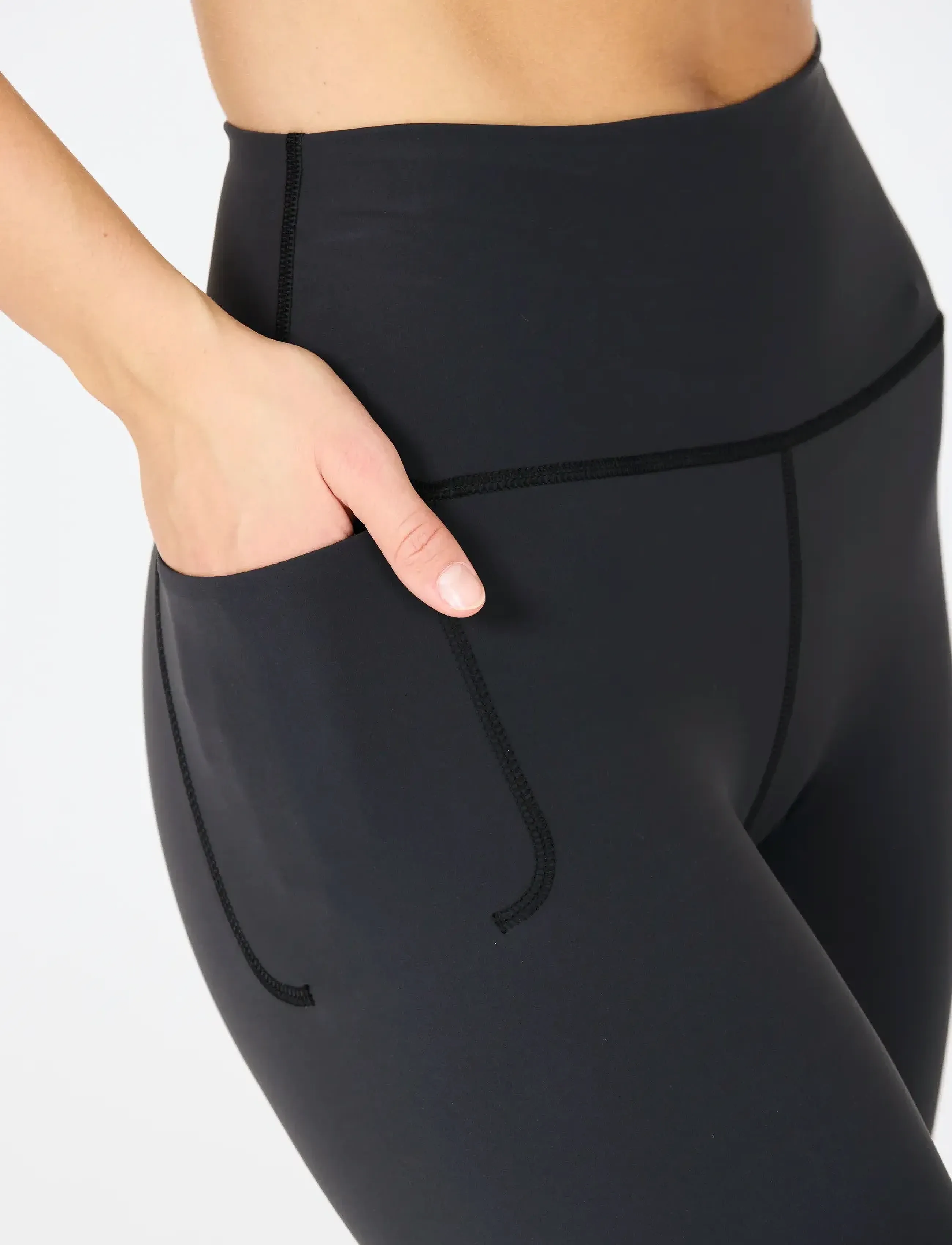 Move W Tights