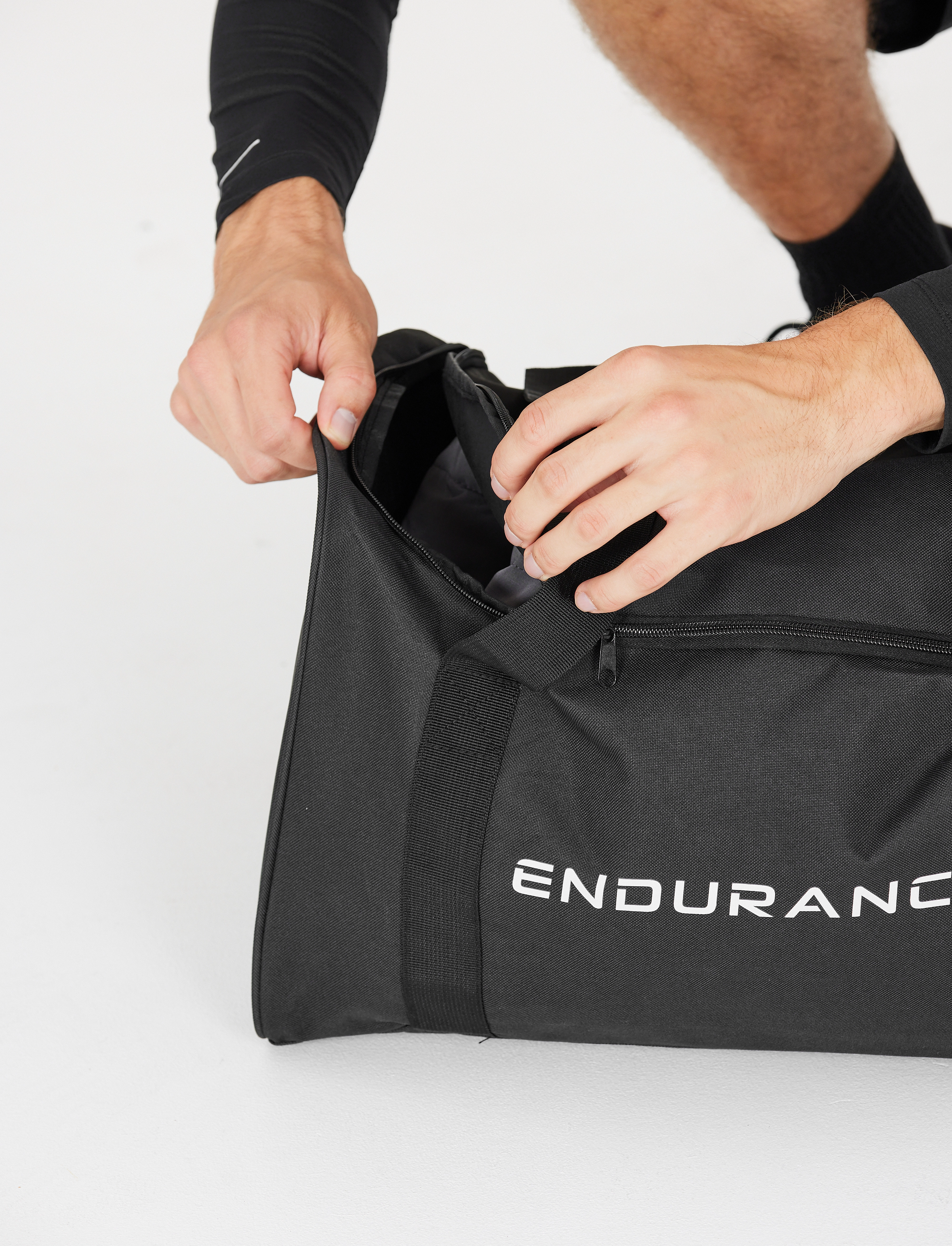 Endurance Lanakila 40L Sports Bag - Gymväskor - BLACK / black