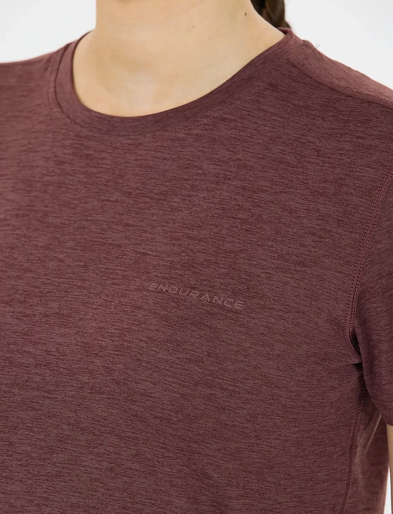 Endurance - Alvaly W Melange S/S Tee - t-shirts - huckleberry - 0