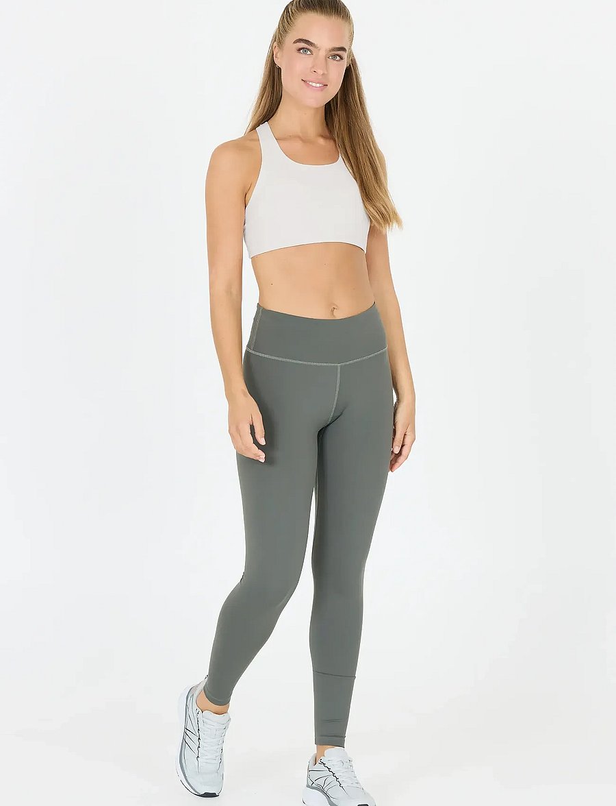 Endurance - Alanie W Sports Bra - medium - white - 4