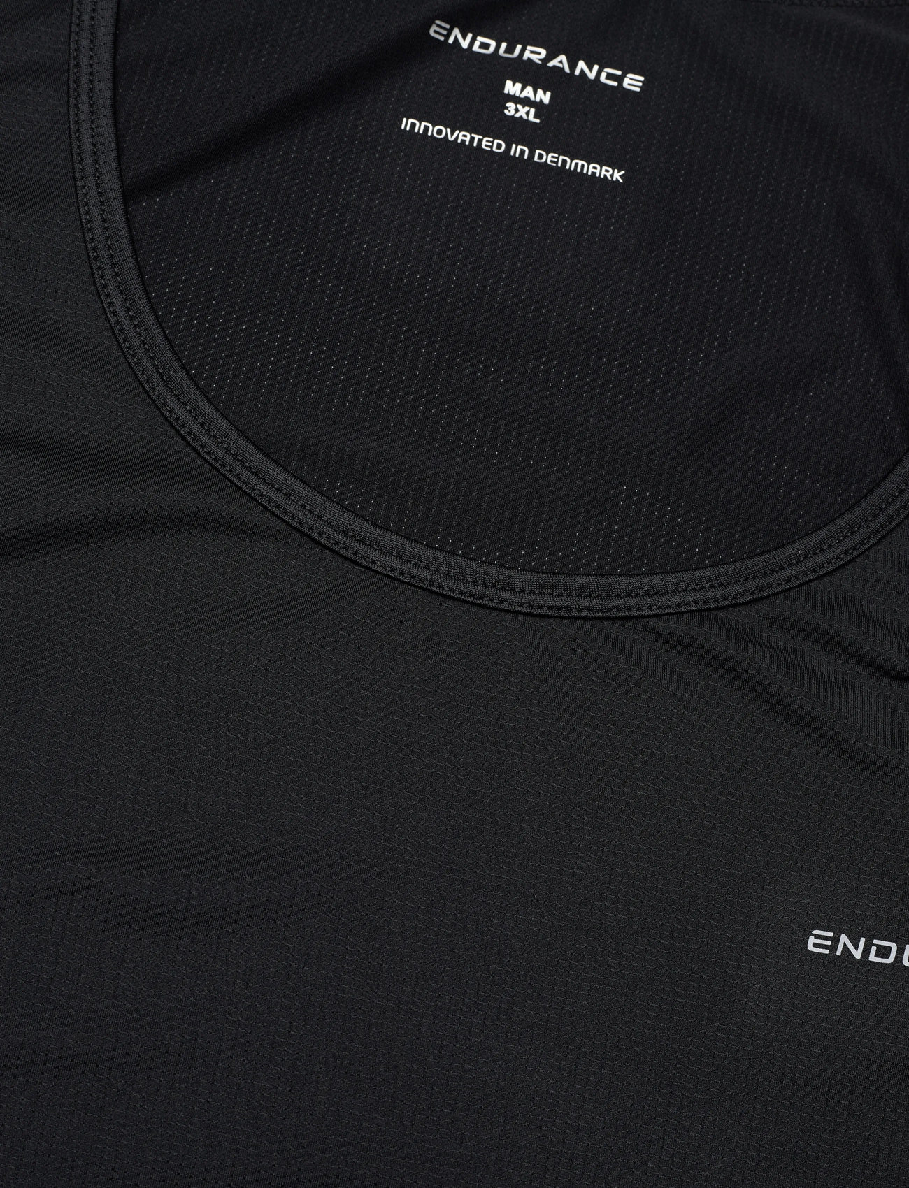 Endurance - Grady M Sleeveless Tee - debardeurs - black - 3