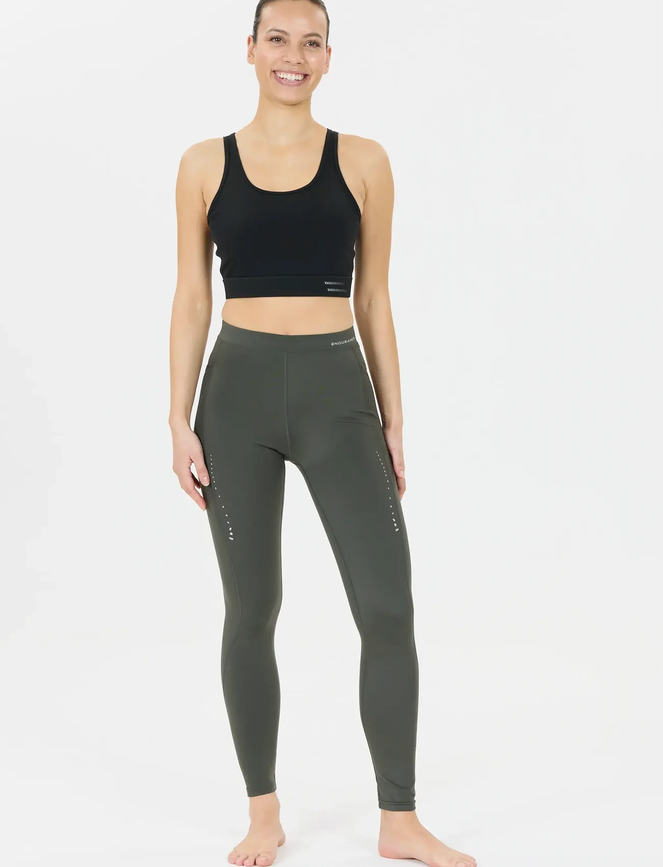 Endurance - Cynthian W Sports Bra - medium støtte - black - 4