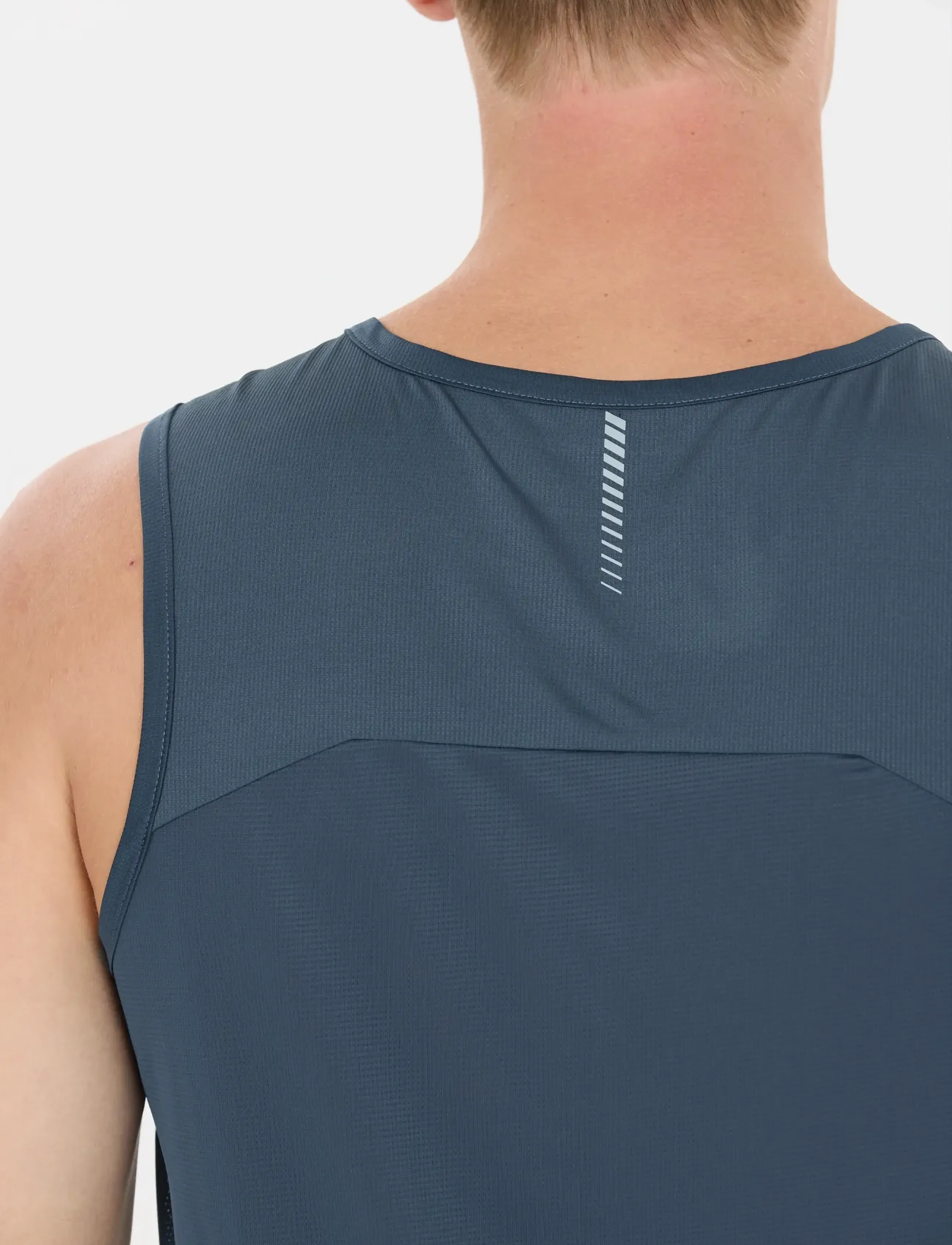 Endurance - Waane M Technical Sleeveless Tee - linnen - big dipper - 3