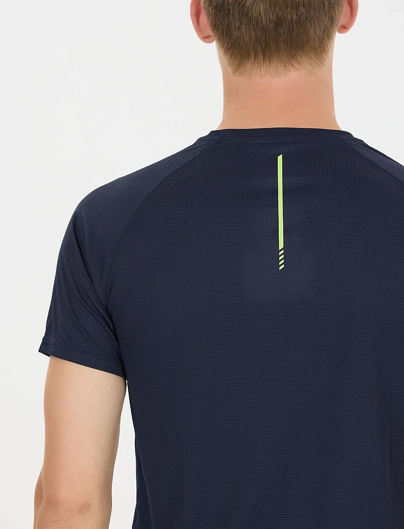 Endurance - Geaymay M S/S Tee - t-shirts - big dipper - 4