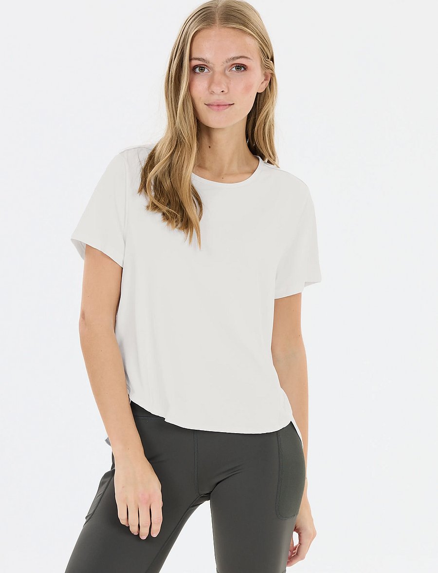Endurance - Barrbara W SS Tee - t-shirts - white - 4