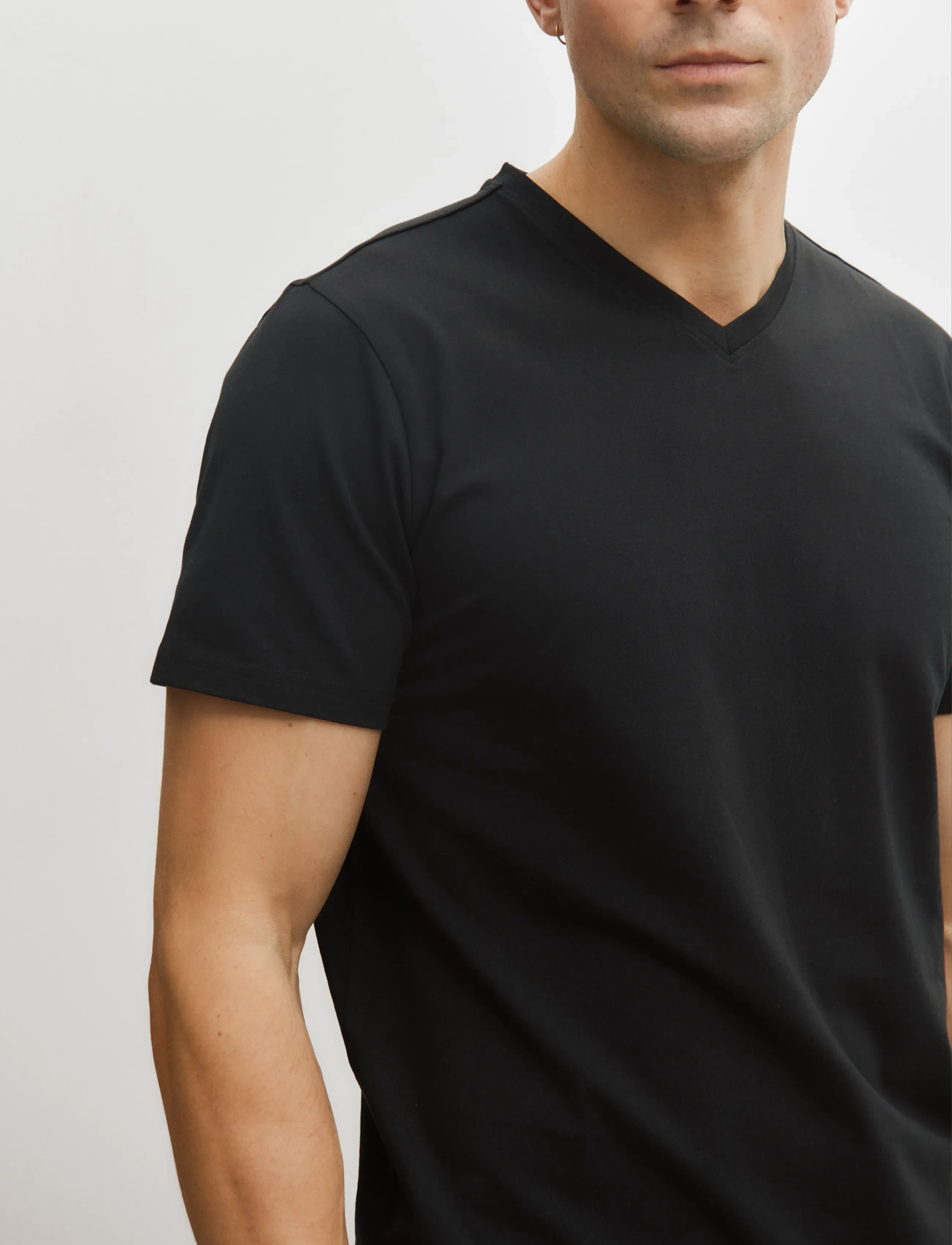 Enkel Studio - V-neck tee 2-pack ESNOHR - kortärmade t-shirts - svart - 3