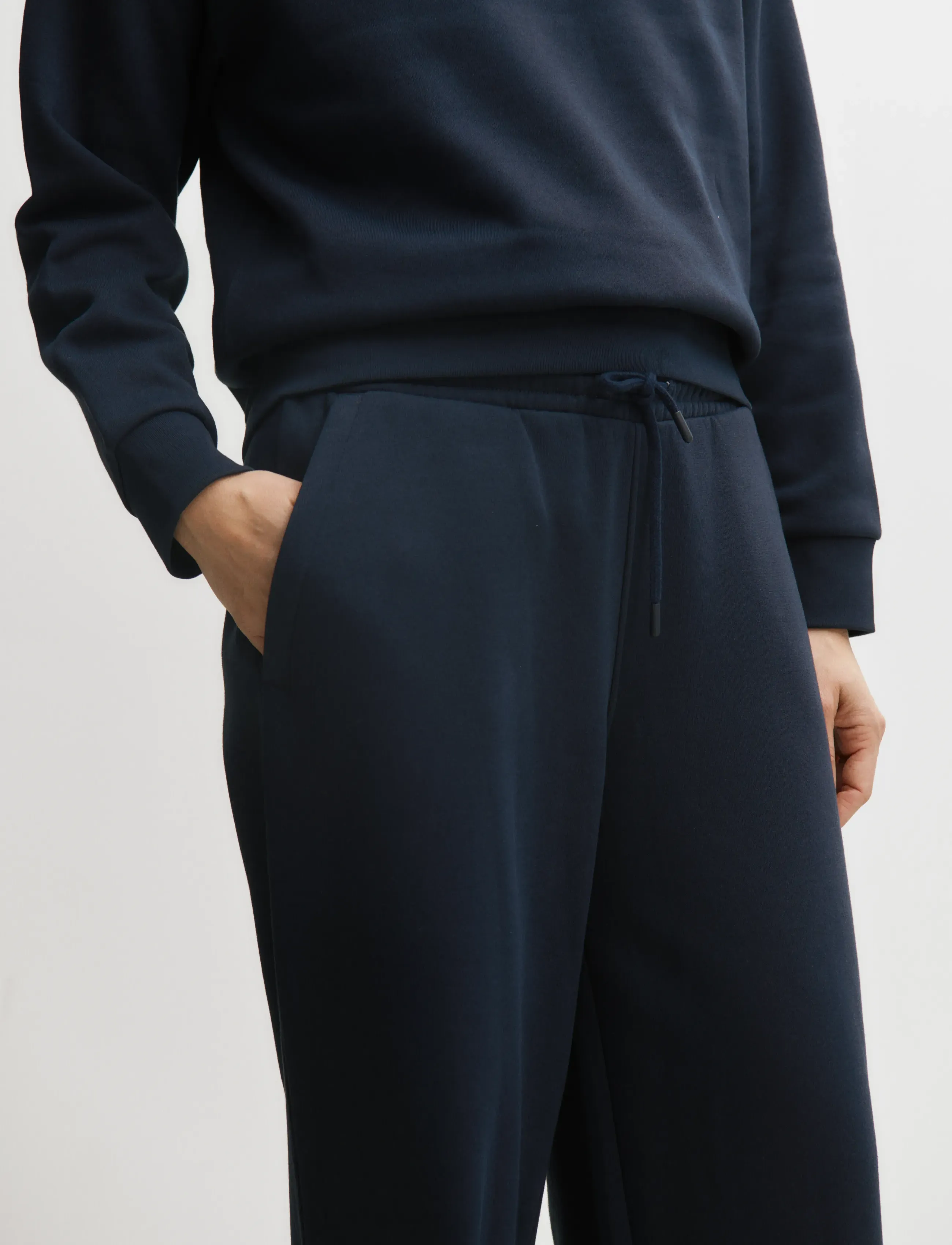 Enkel Studio Sweat Pants mjukisbyxor dam – bild 3