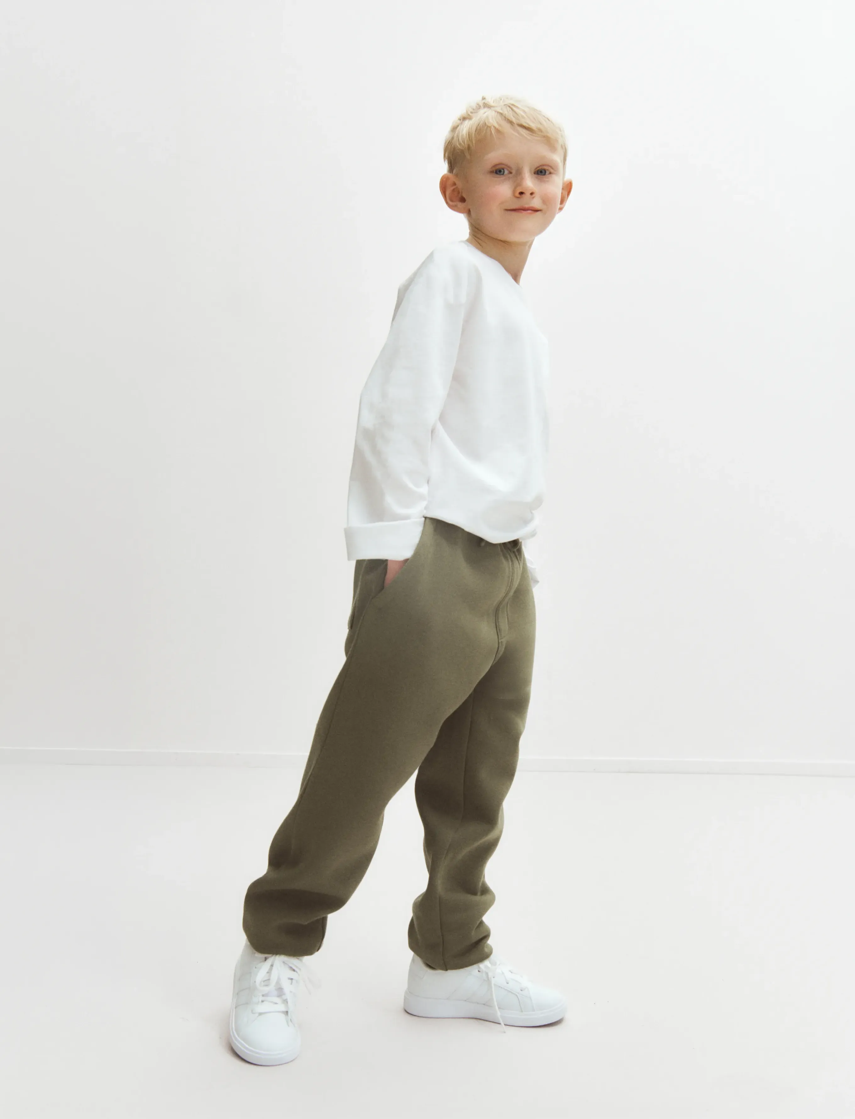 Enkel Studio Basic o-neck tee L/S -  - undefined / undefined