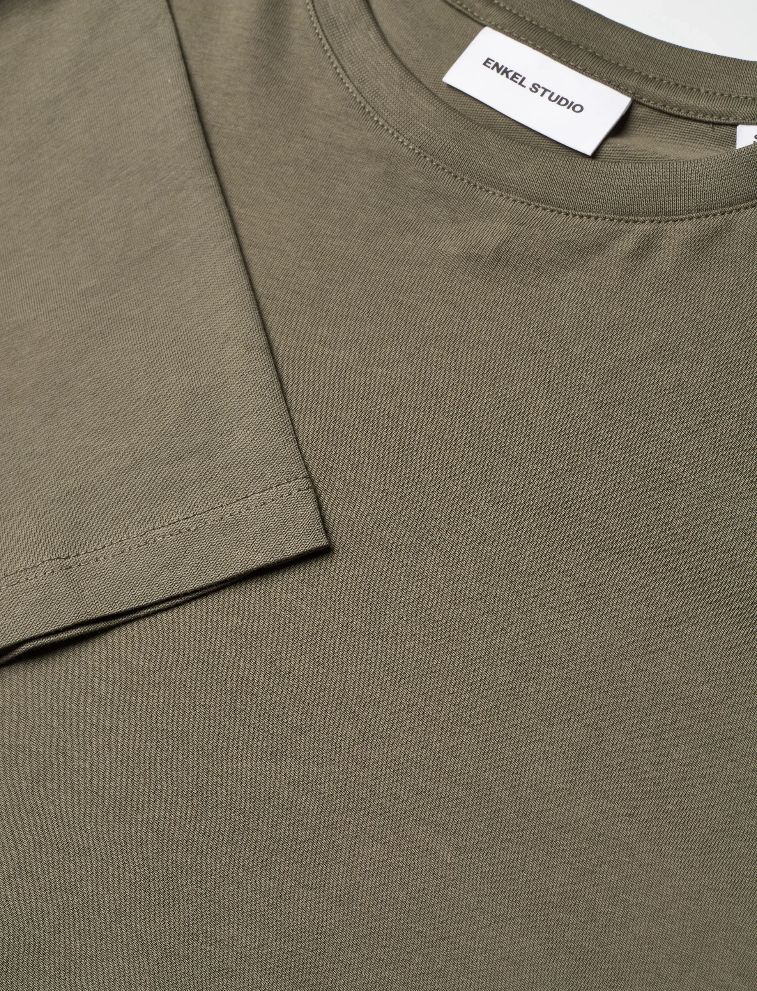 Enkel Studio - Basic o-neck tee L/S - die niedrigsten preise - army - 5