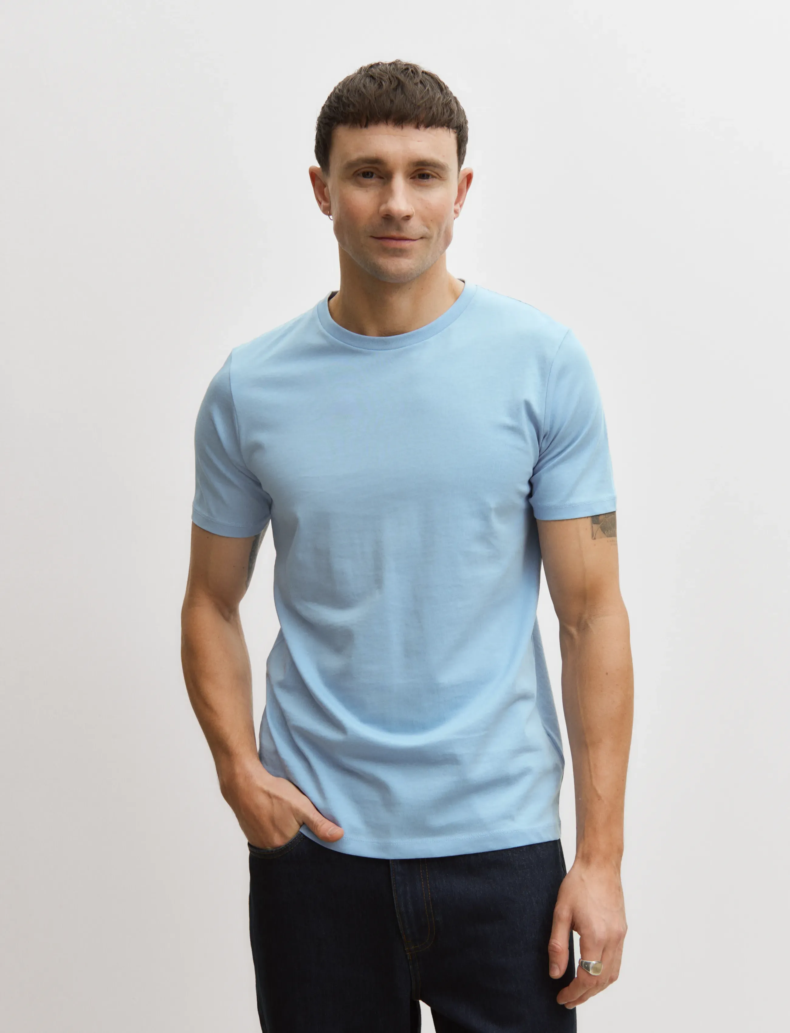 Enkel Studio Basic o-neck tee S/S - Tøj - LT BLUE / blue