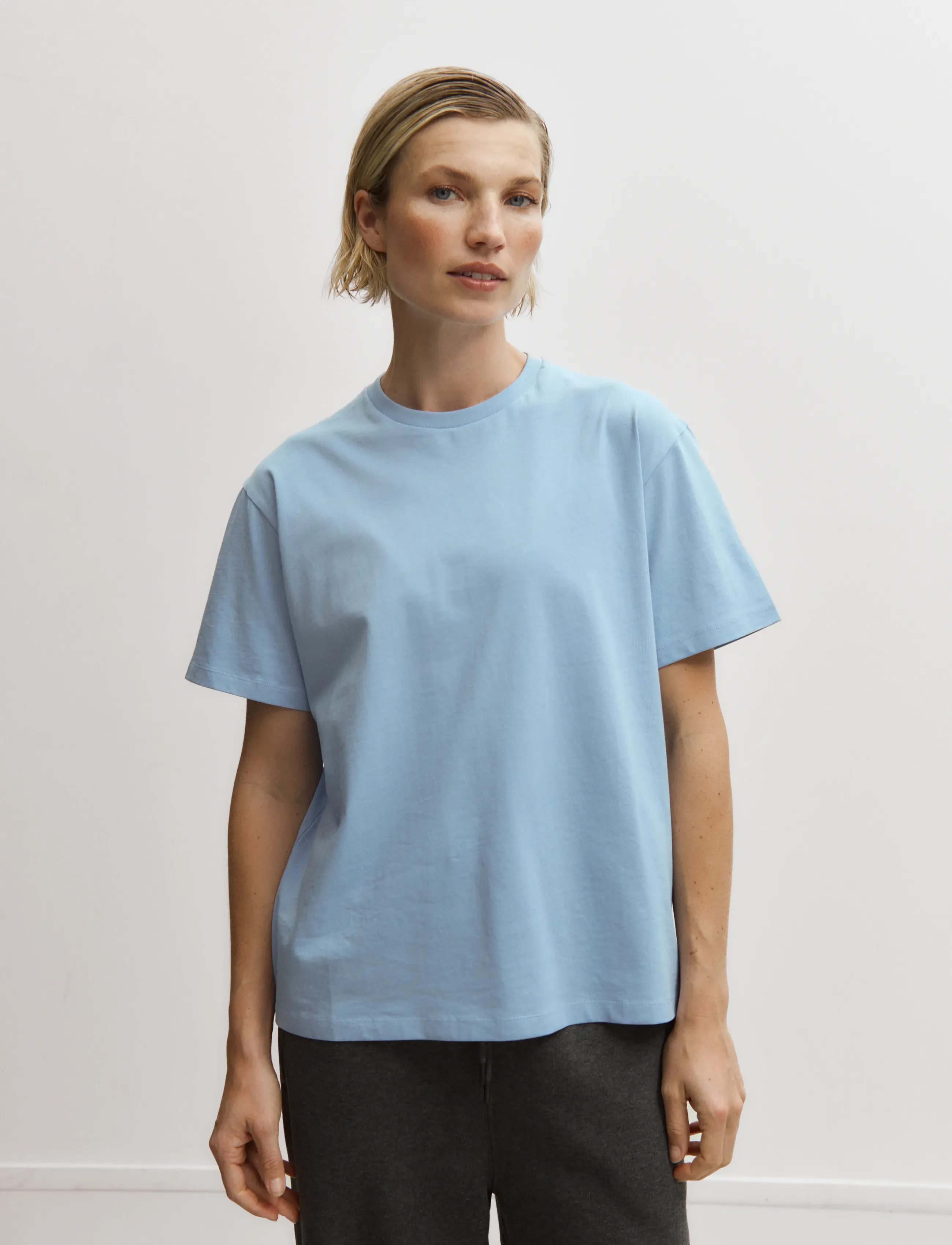 Enkel Studio Basic o-neck tee S/S - Riided - LT BLUE / blue
