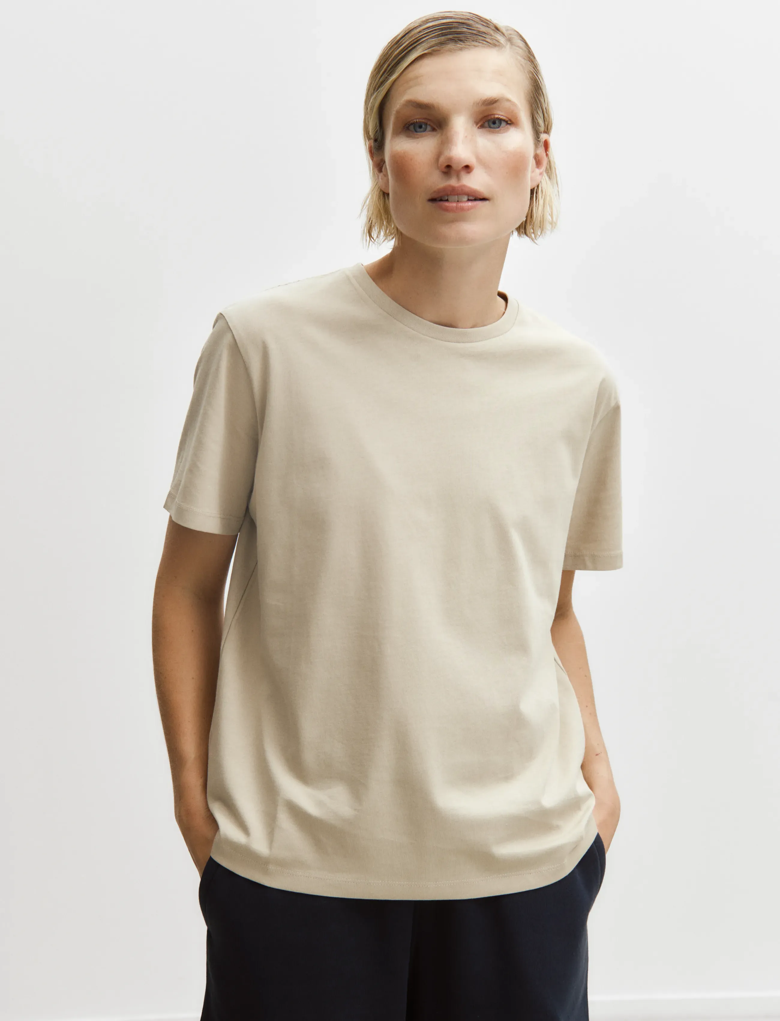 Enkel Studio Basic O-Neck Tee S/S, M, T-shirts & Oberteile, Creme - Short-sleeved, Frauen