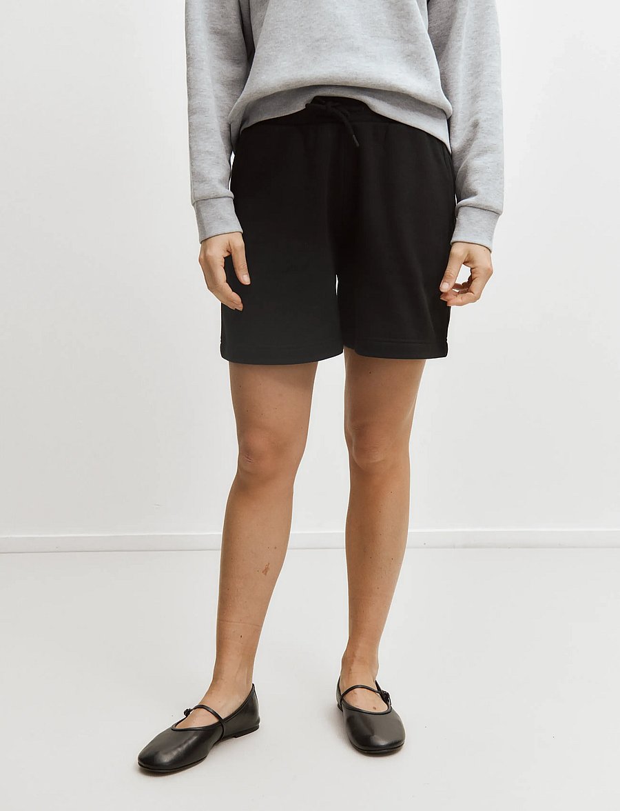 Enkel Studio - Sweat shorts - lühikesed dressipüksid - black - 0