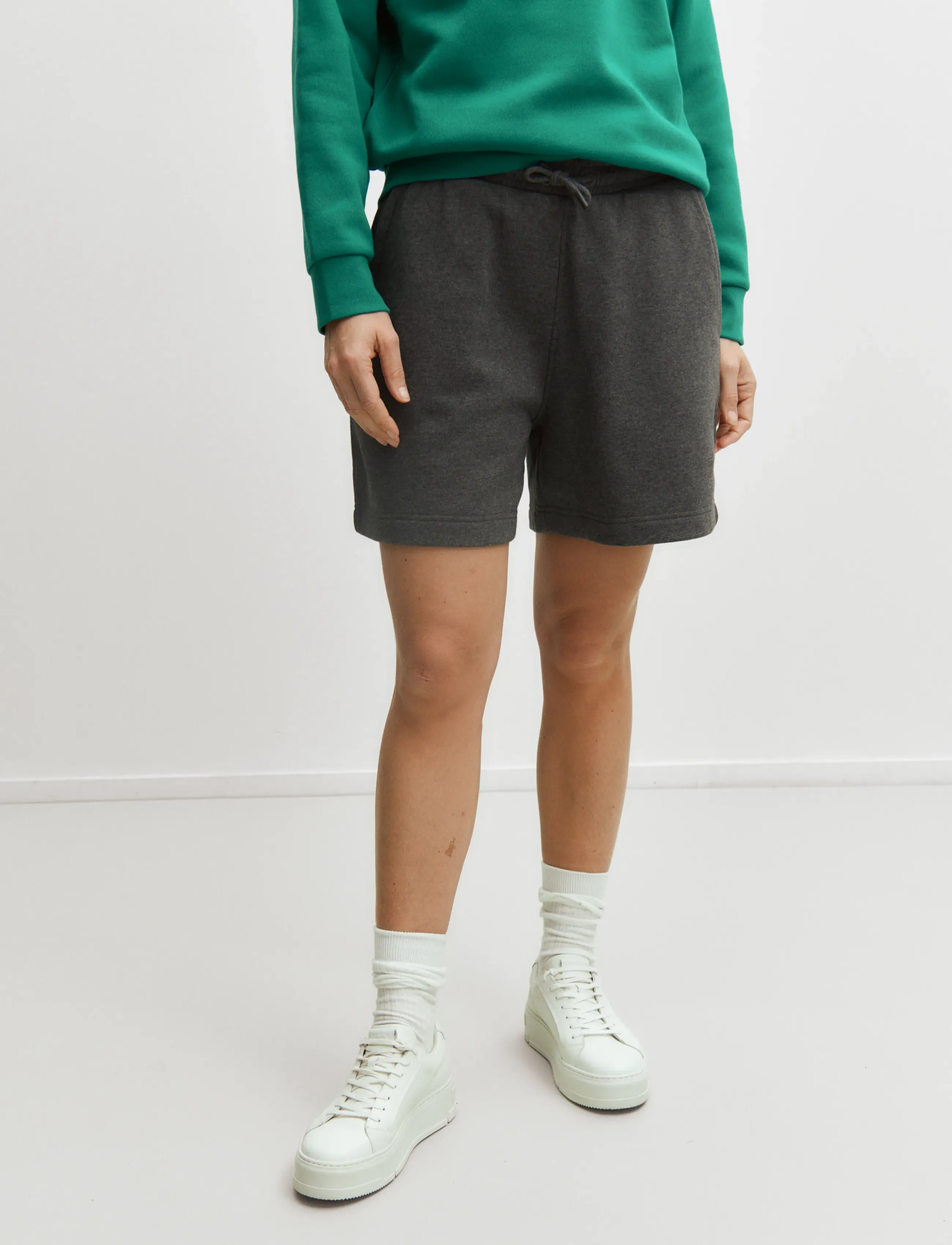 Enkel Studio Sweat Shorts, S, Grau - Frauen