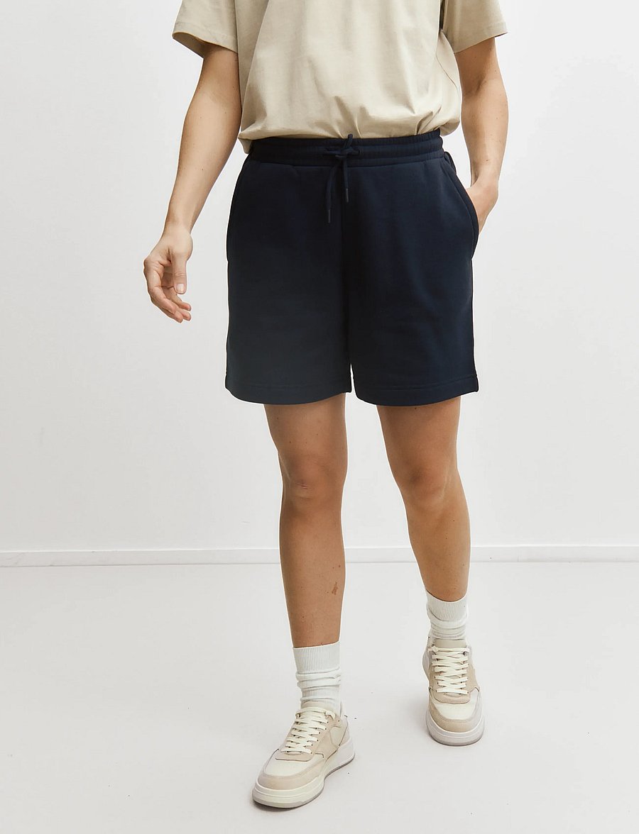 Enkel Studio - Sweat shorts - lühikesed dressipüksid - navy - 0