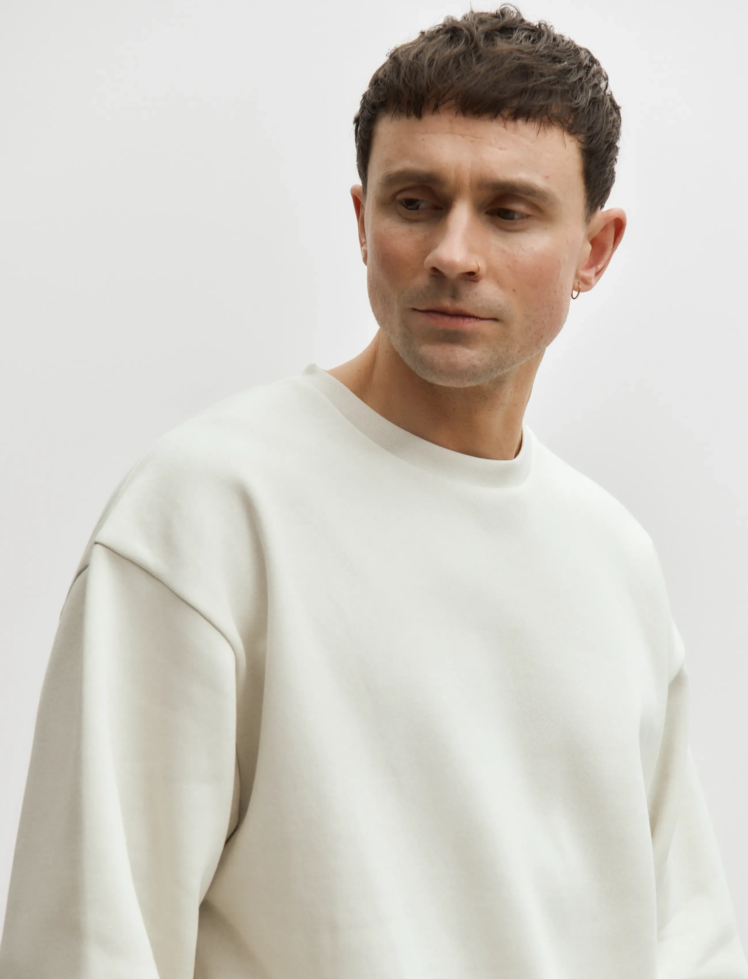Enkel Studio - O-neck sweat oversize - sweatshirts - bone white - 4