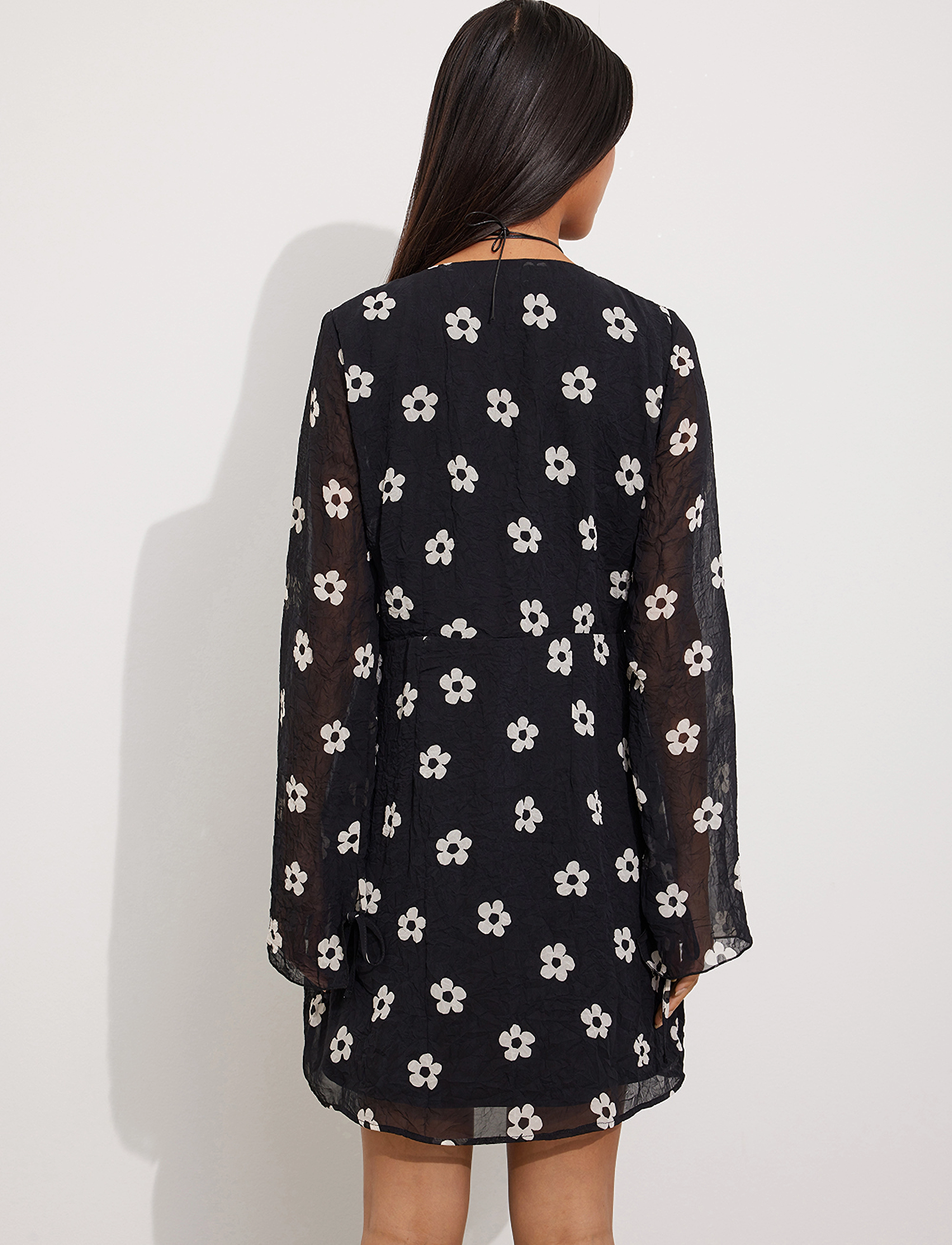 Envii - ENEARTH LS DRESS AOP 7004 - korte kjoler - flower planet - 3
