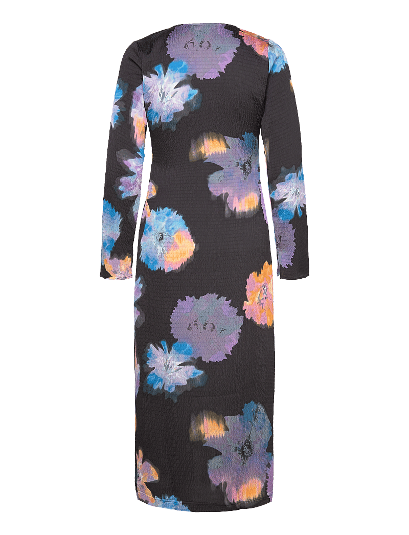 Envii - ENBADGER LS DRESS AOP 7069 - sommerkjoler - space flower - 1