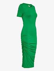Envii - ENZOE SS DRESS 5329 - tettsittende kjoler - jolly green - 3
